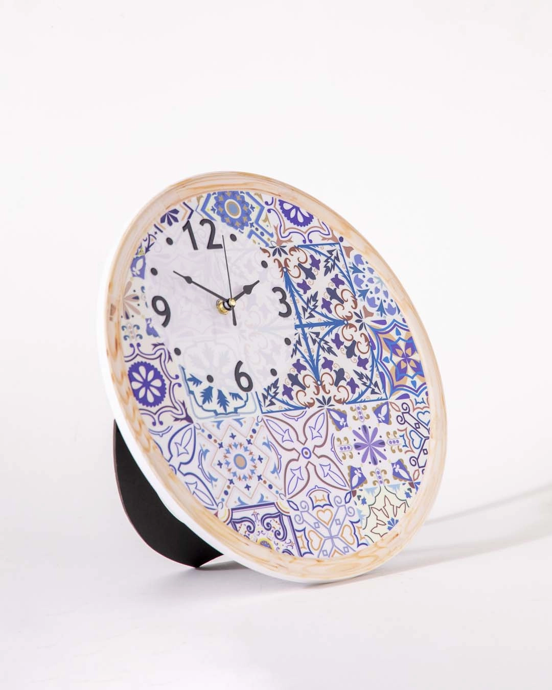 'Art Meets Time' Decorative Table Clock