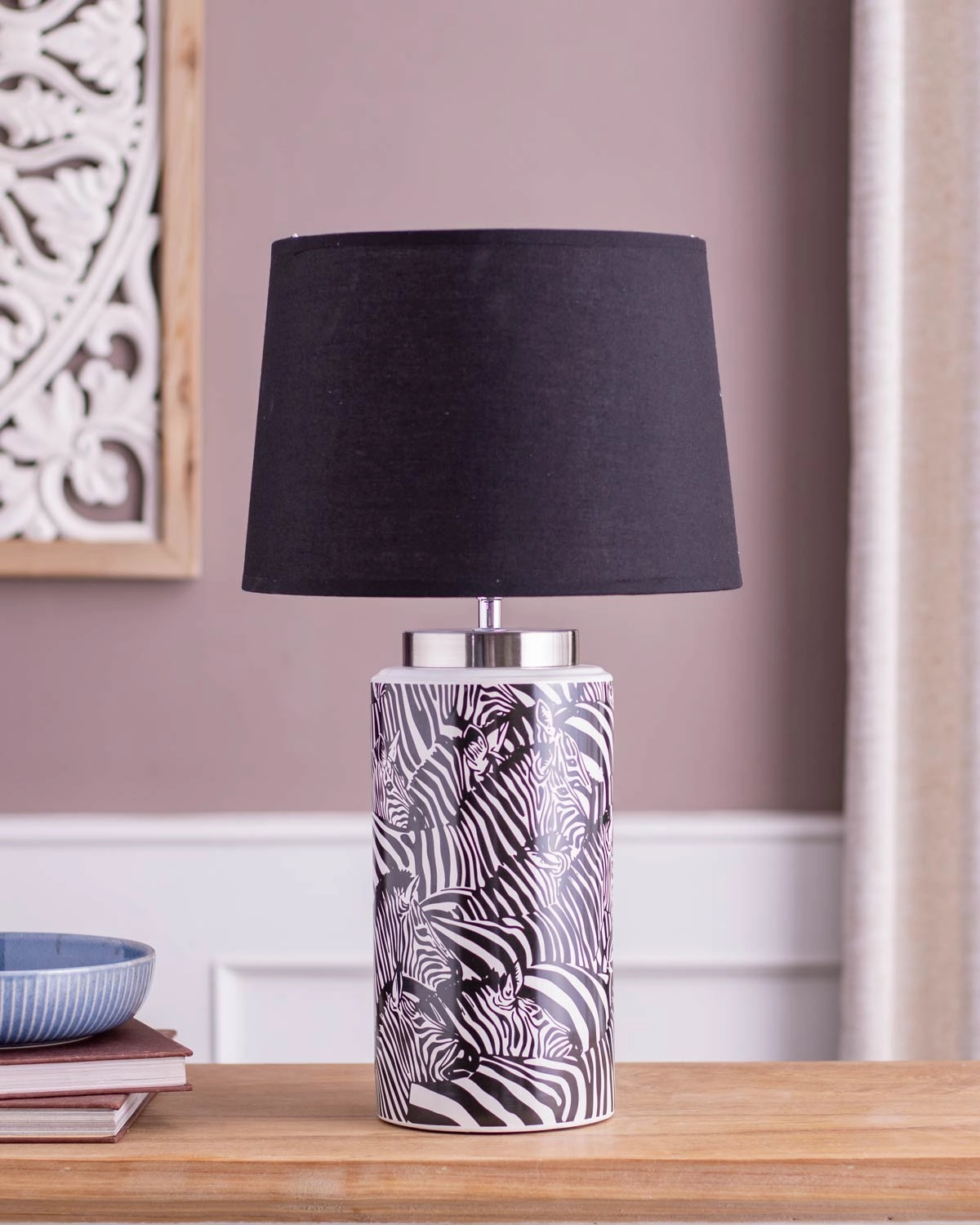 'Artistic Elegance' Ceramic Table Lamp