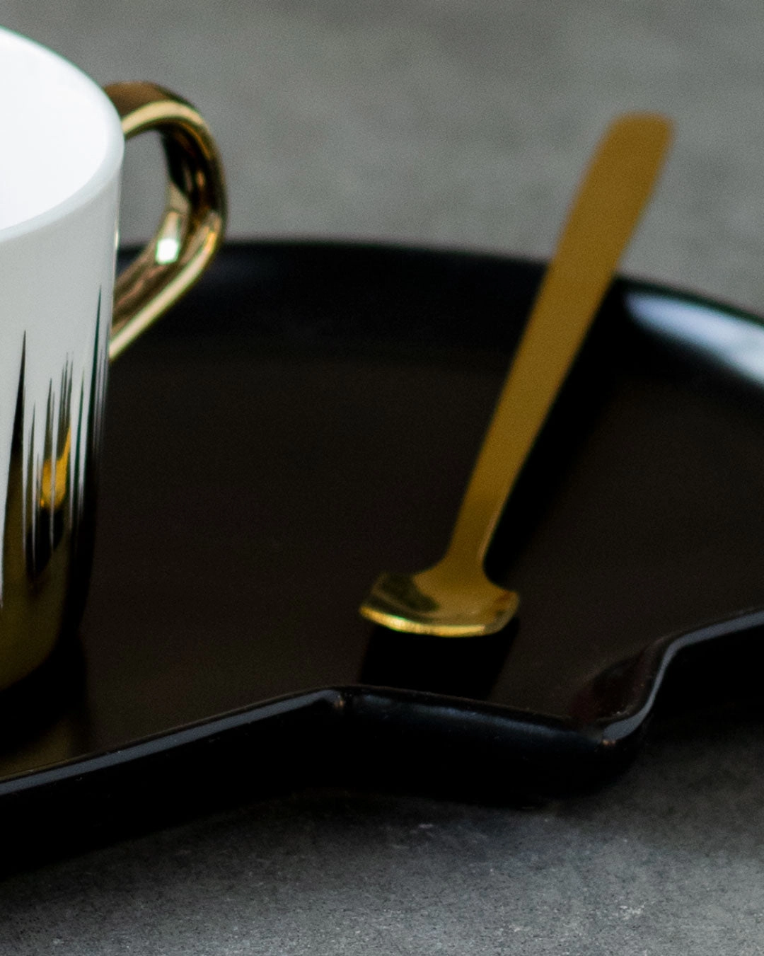 'Bistro' Caffe Teacup & Saucer - Black