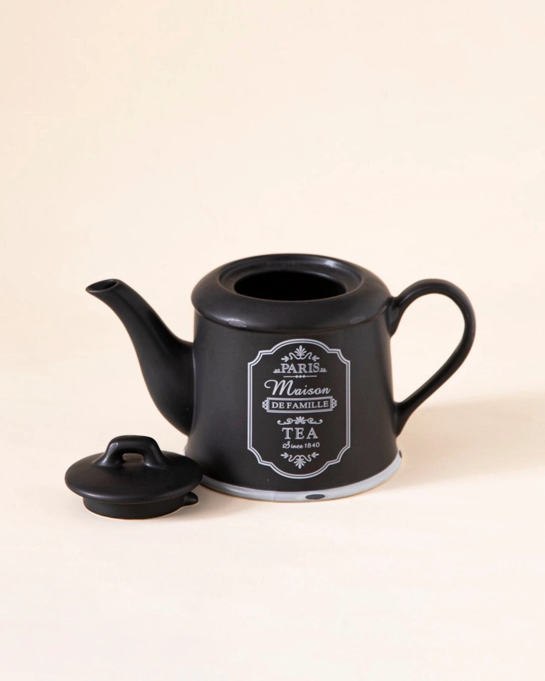 'Paris Maison De Famille' Ceramic Kettle