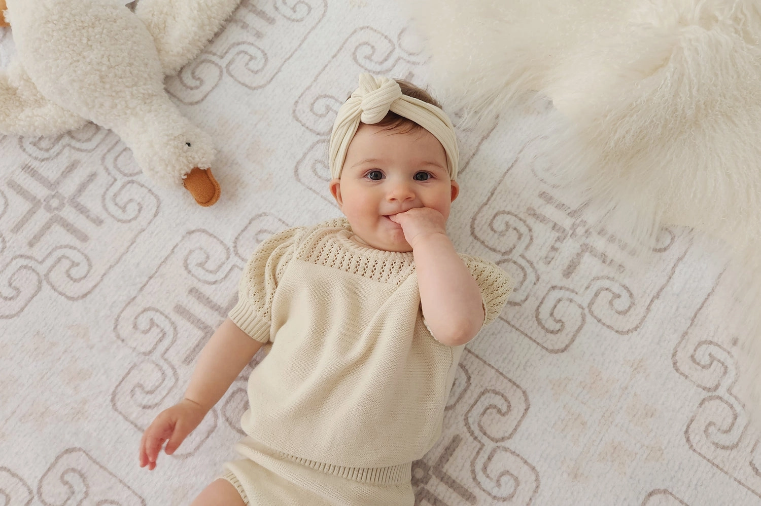 Aggy Pink Neutral Plush Rollie Pollie Round Playmat