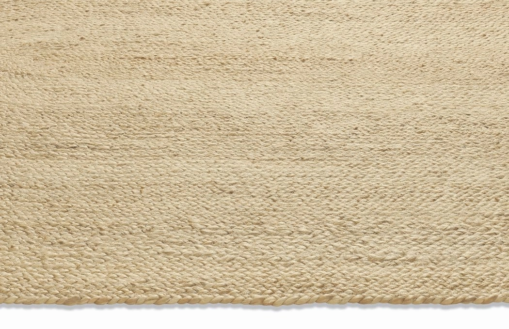 Amber Natural Braided Oval Jute Rug