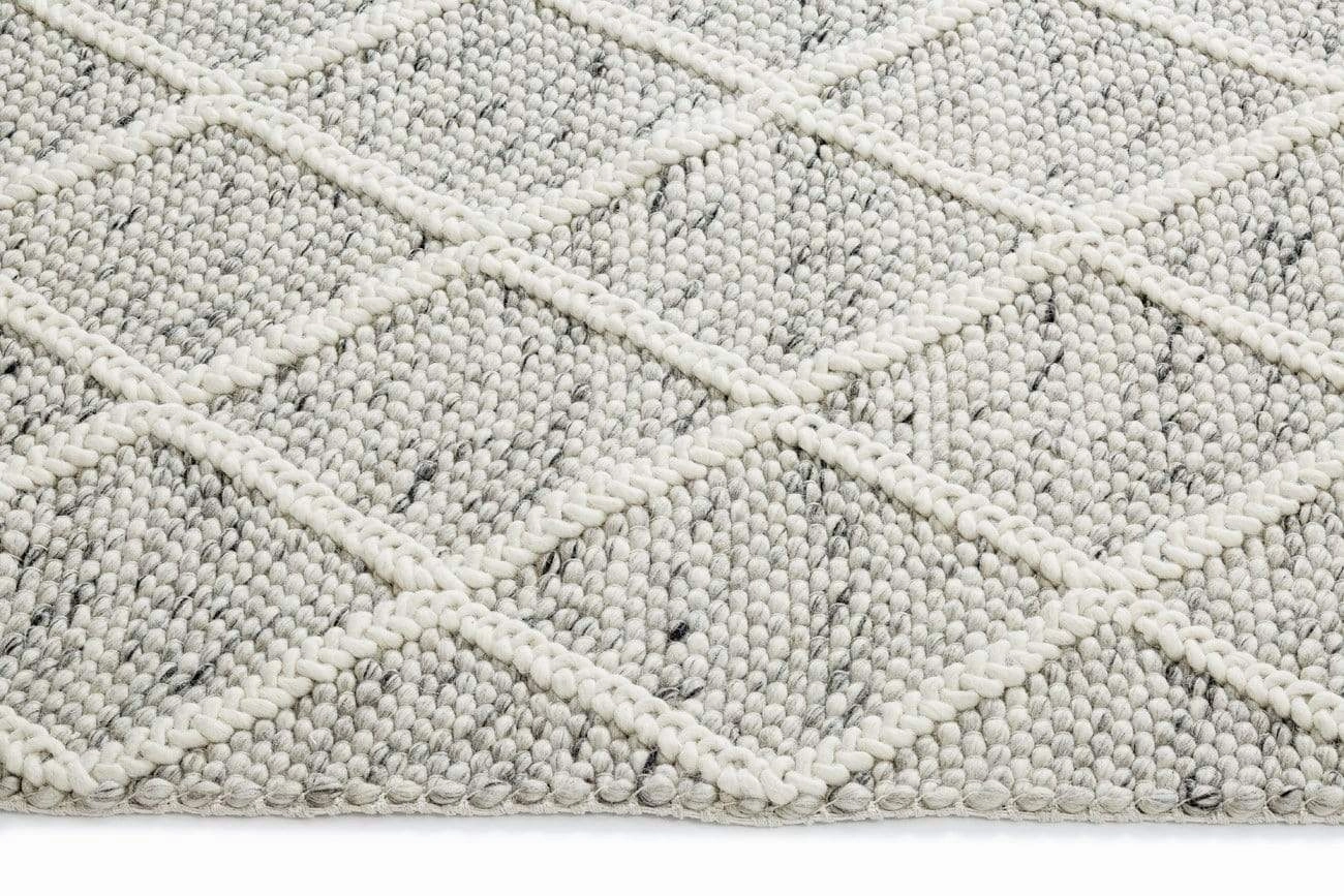 Anja Grey and Ivory Lattice Wool Rug