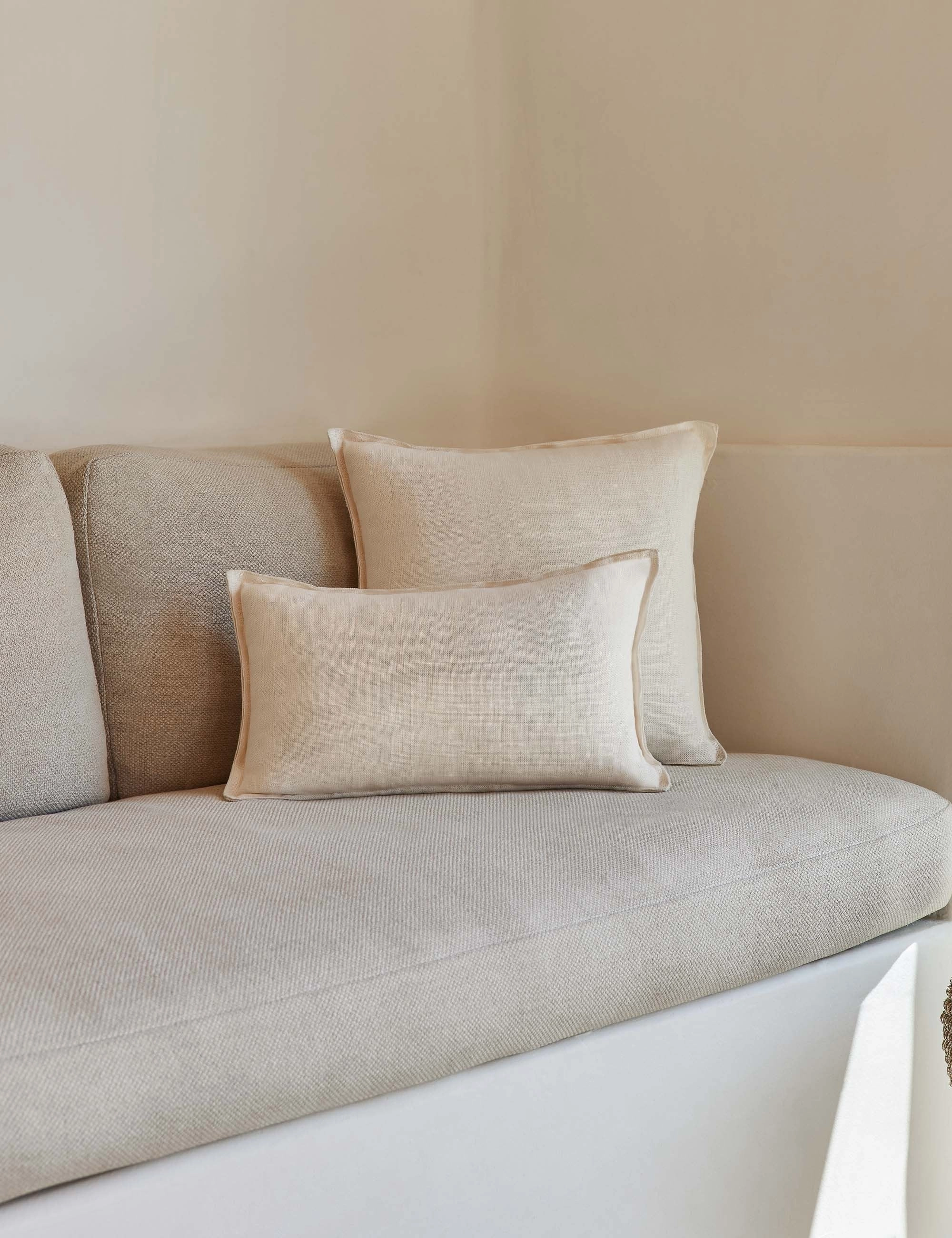 Arlo Linen Pillow