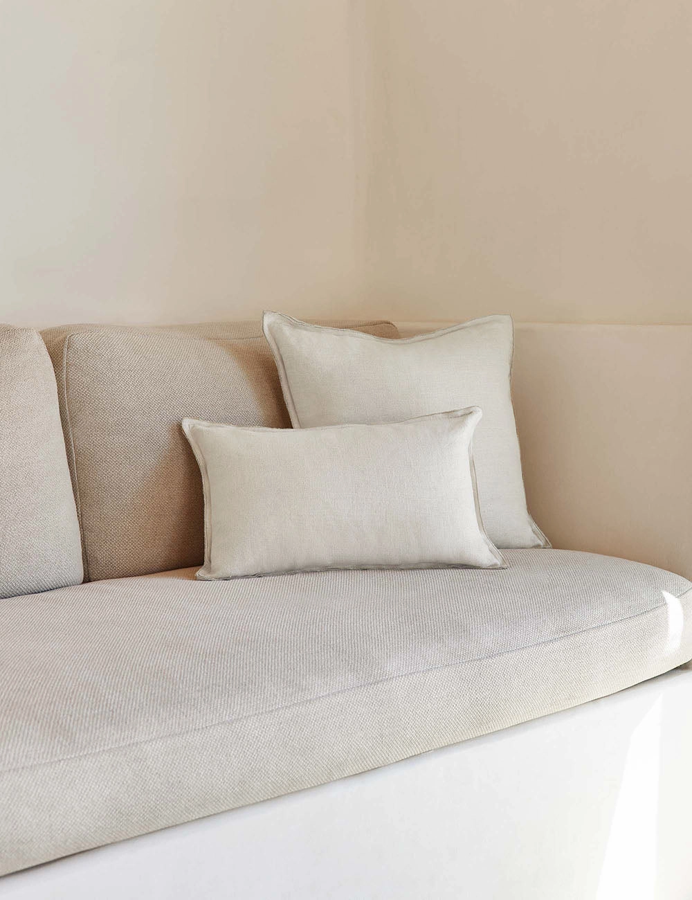 Arlo Linen Pillow