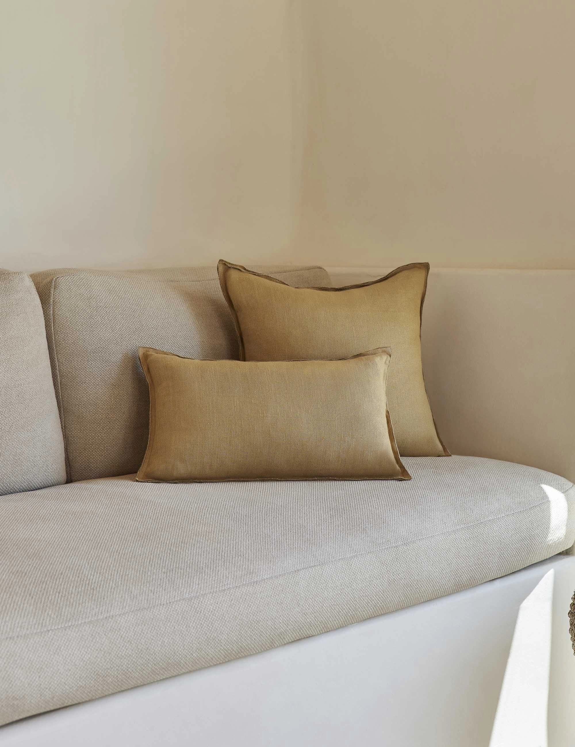 Arlo Linen Pillow