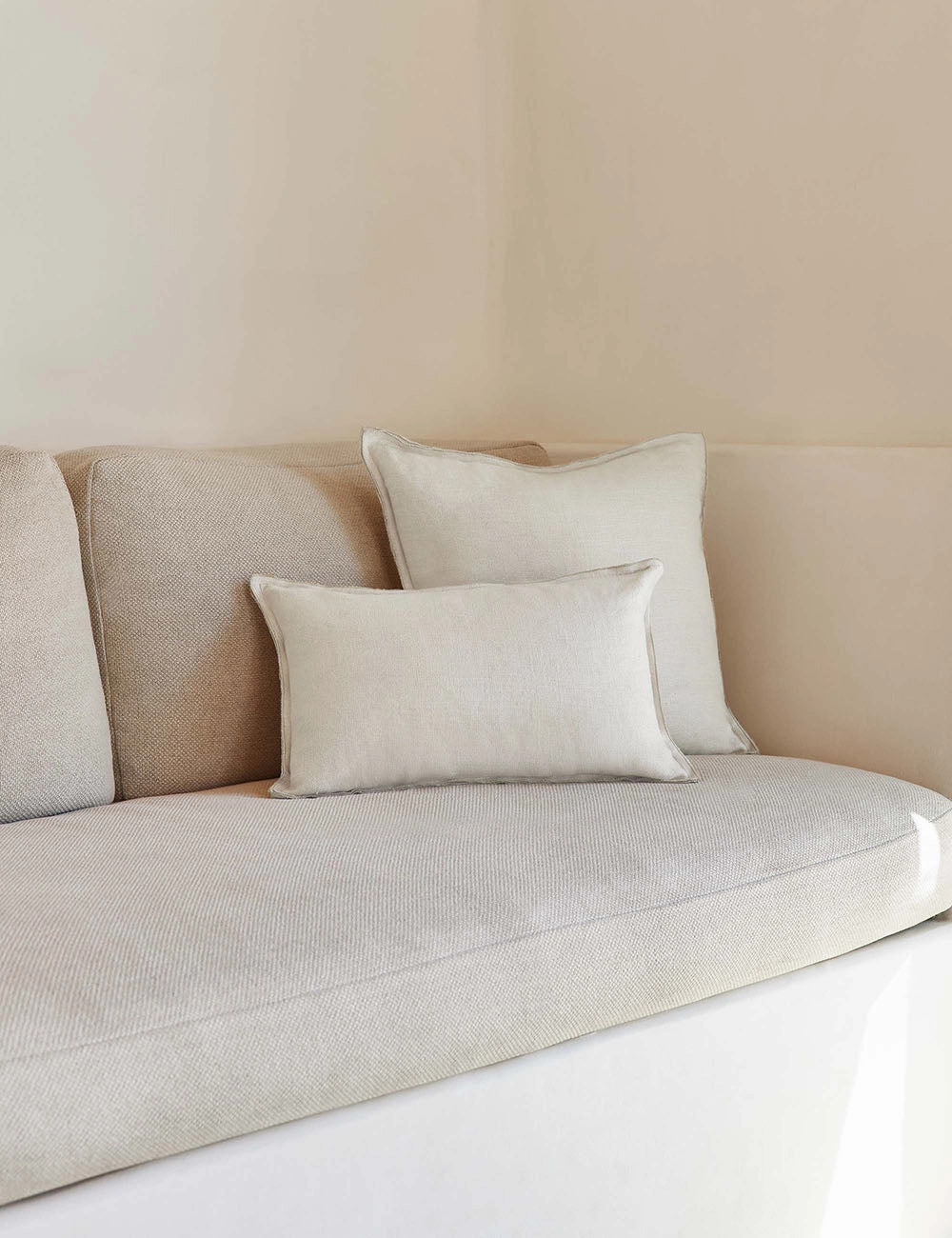 Arlo Linen Pillow