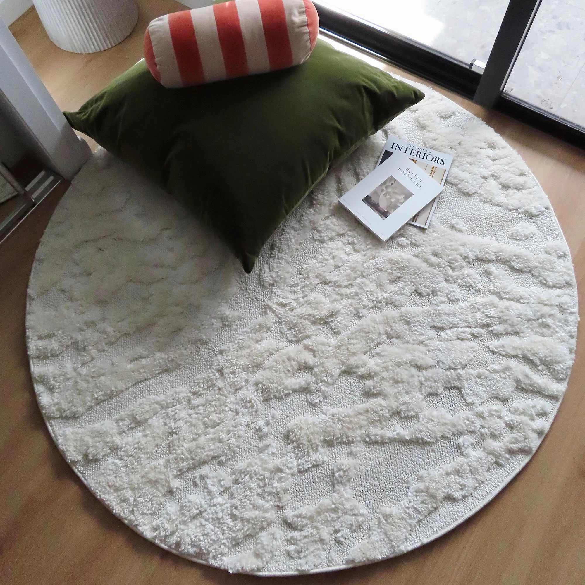 Aurora Ivory Cream Abstract Textured Round Rug