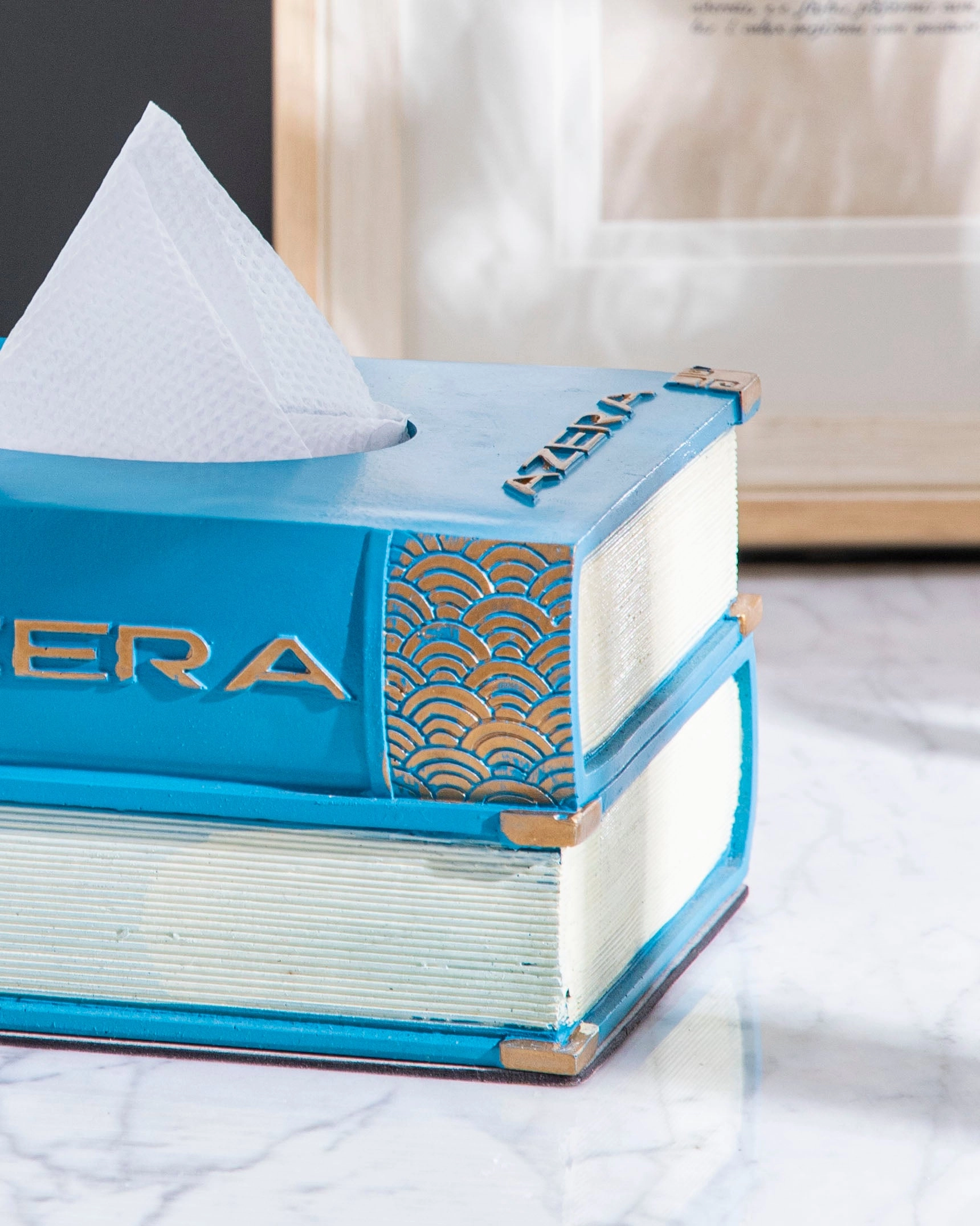 Azera Tissue Box Holder