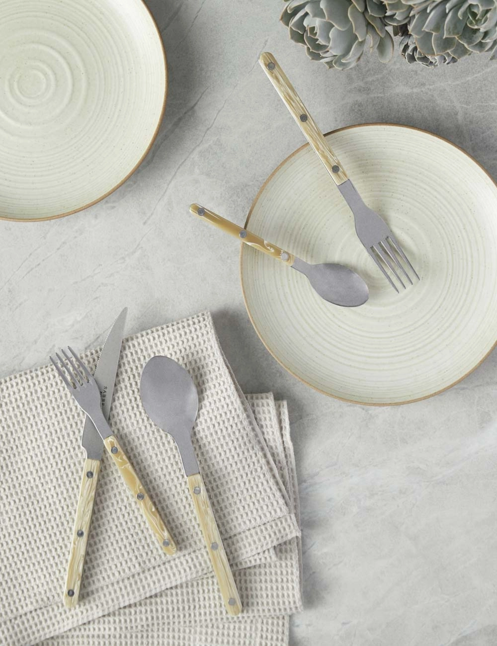 Bistrot Flatware 5-Piece Set by Sabre