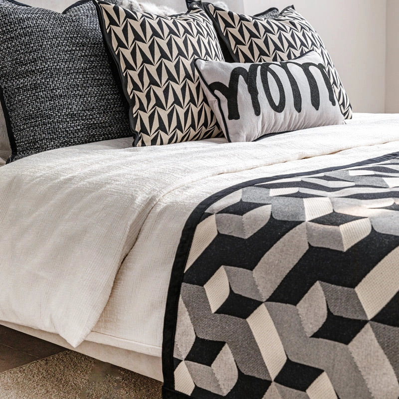 Black And White Pattern Bed Cushion Set