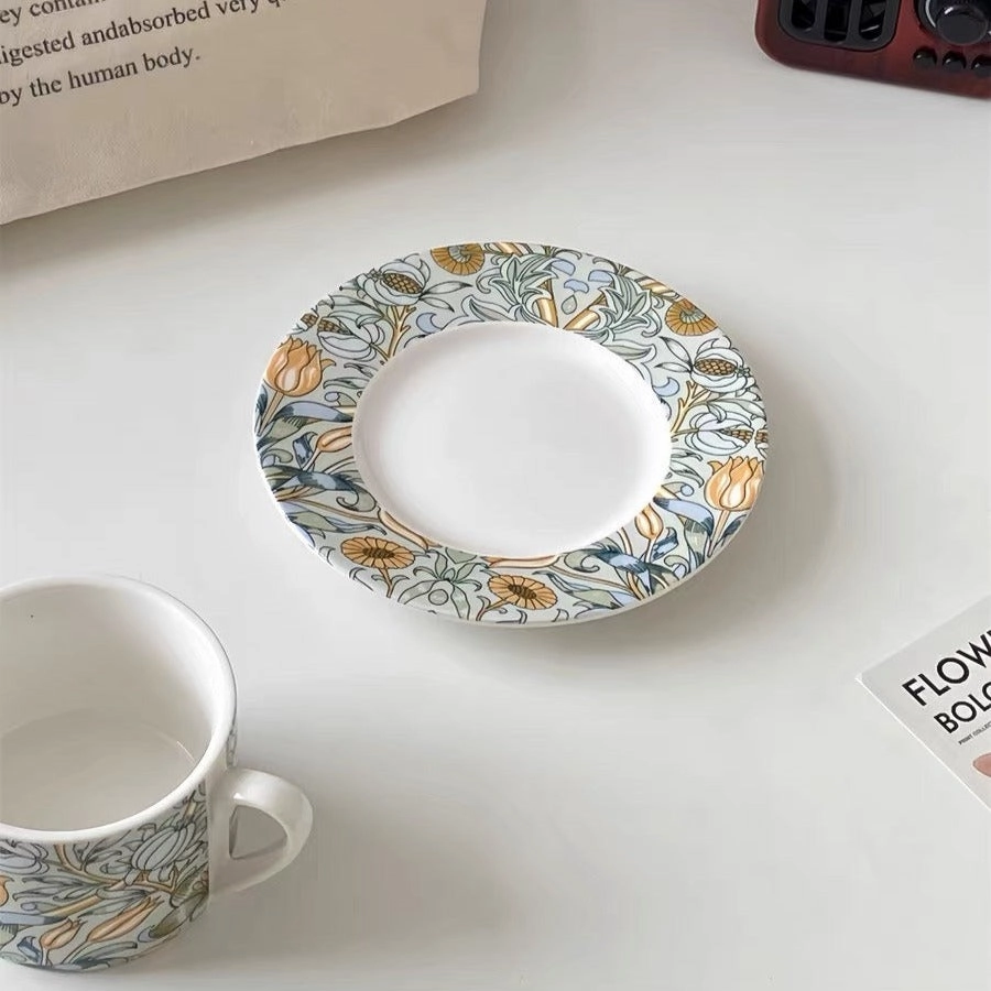 Bloom Elegant Modern Ceramic Tea Cup and Saucer
