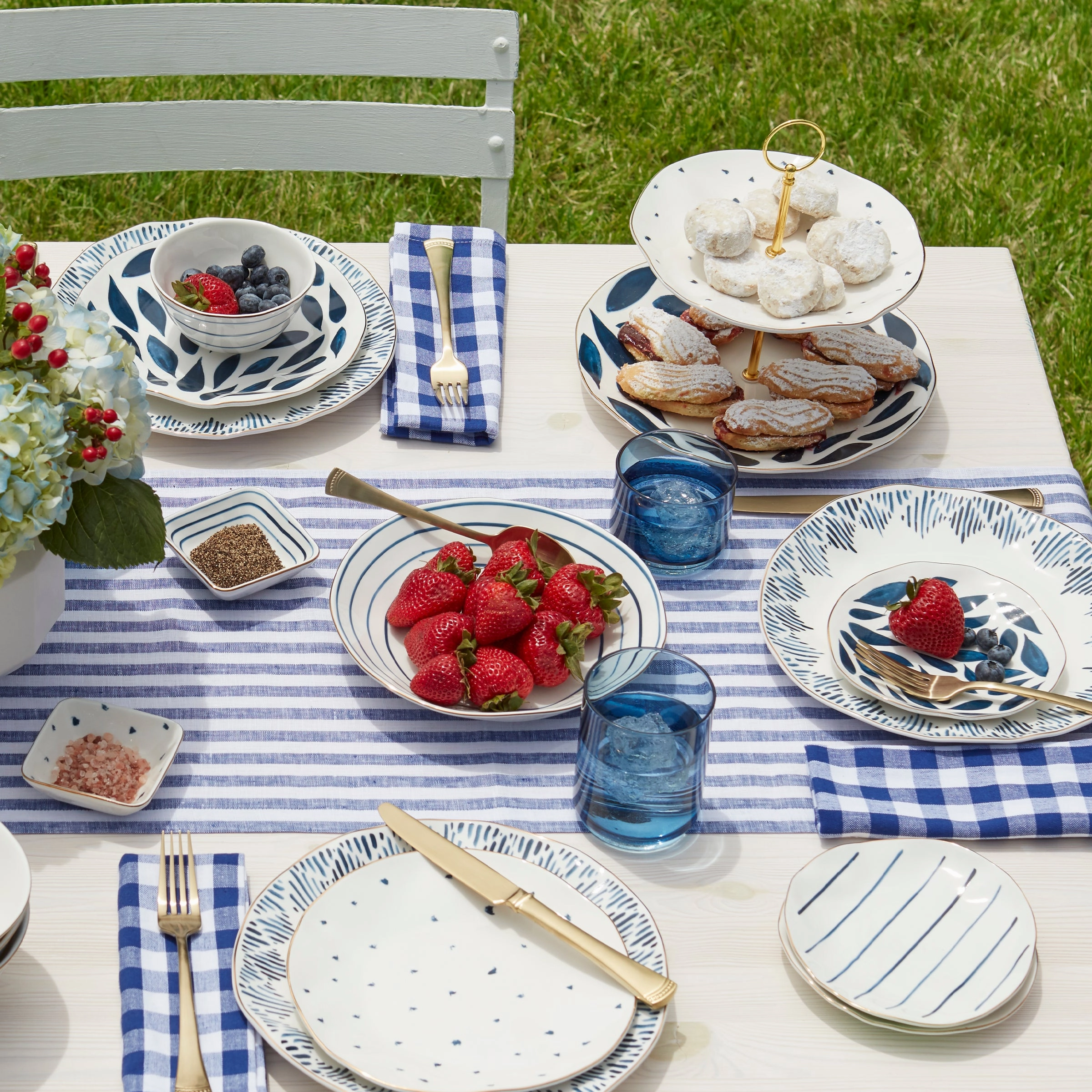 Blue Bay Tidbit Plates - Set of 4