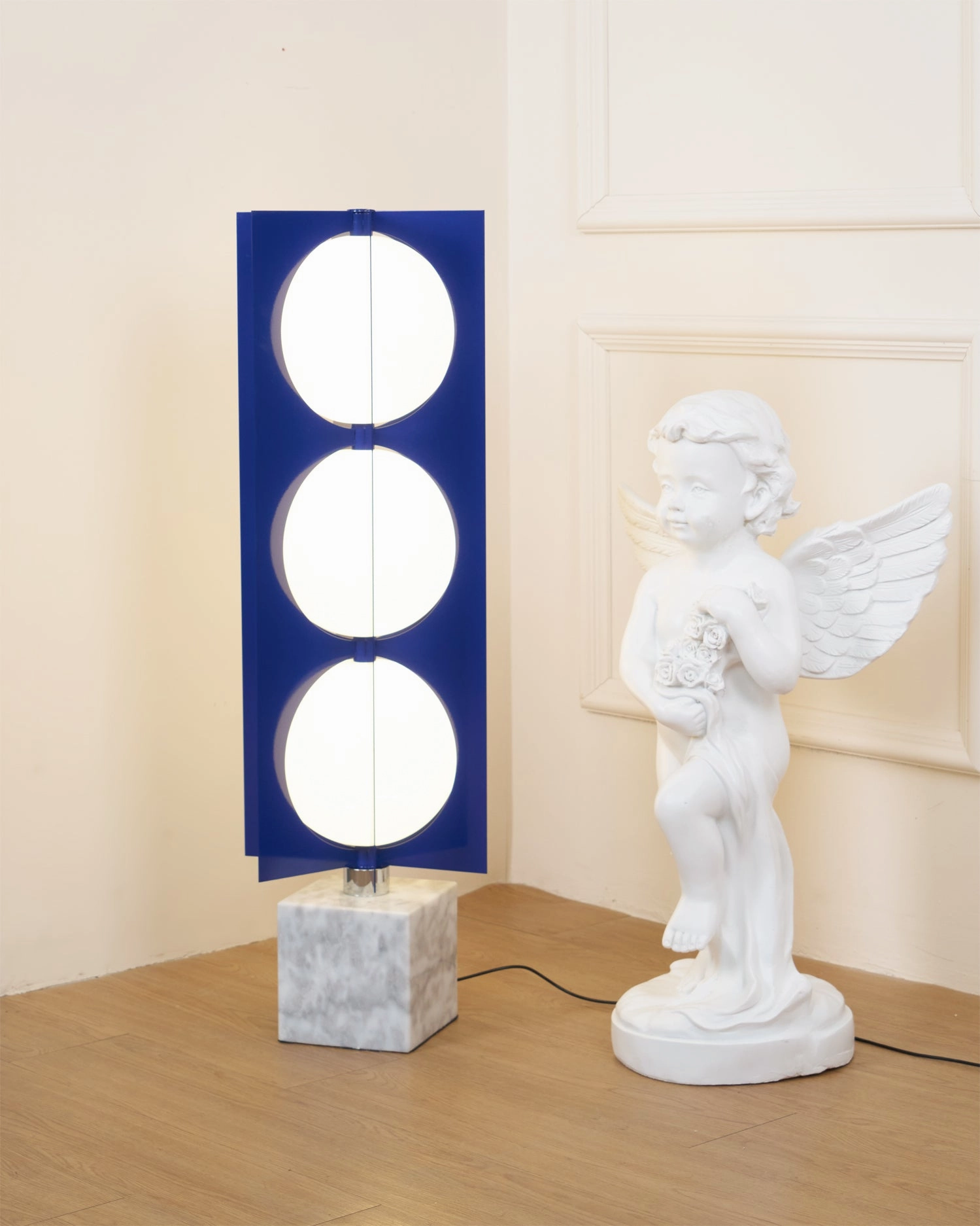 Blue Kleos Floor Lamp
