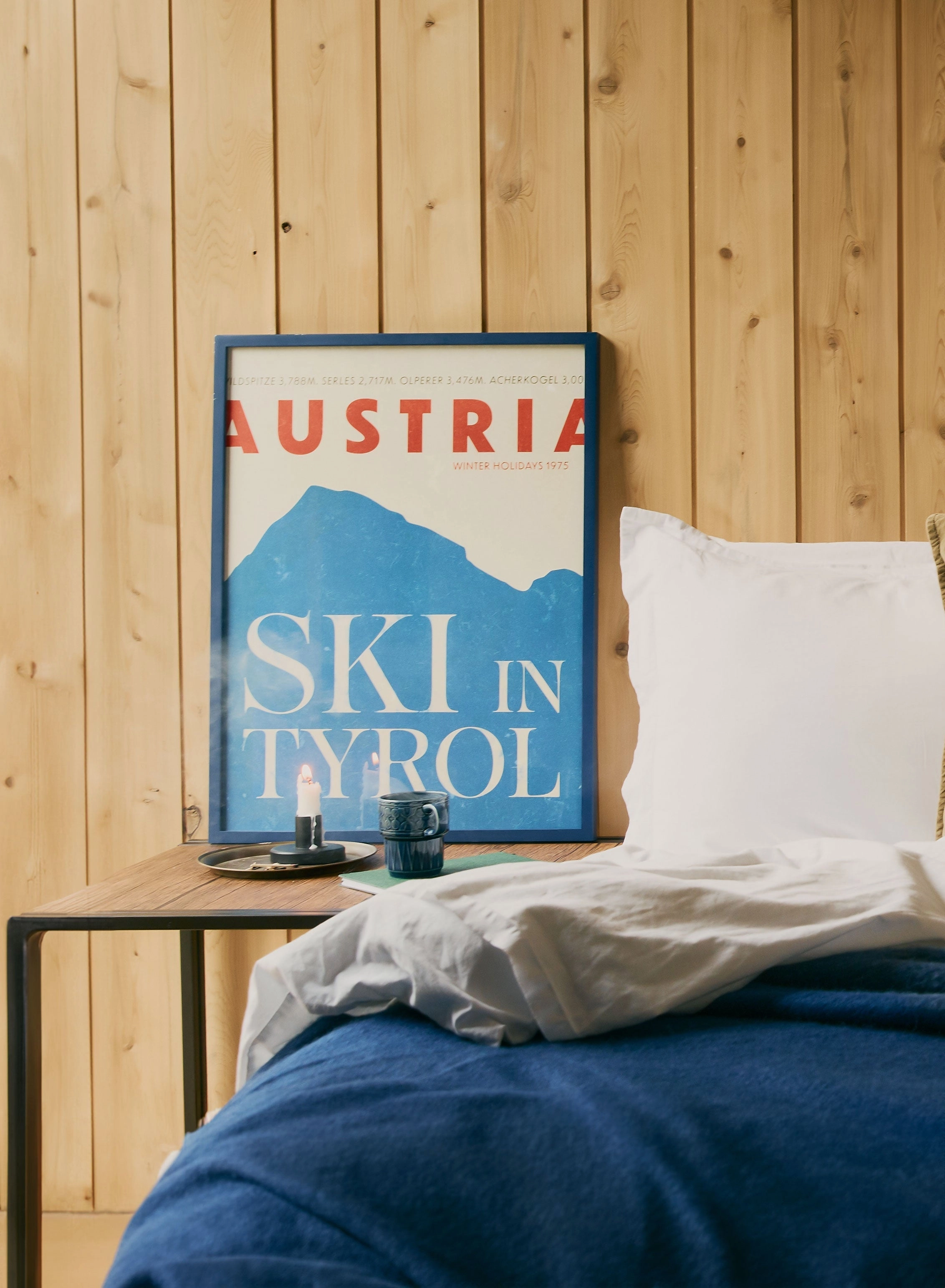 Blue Wood Frame, 19?x27? in | 50x70 cm