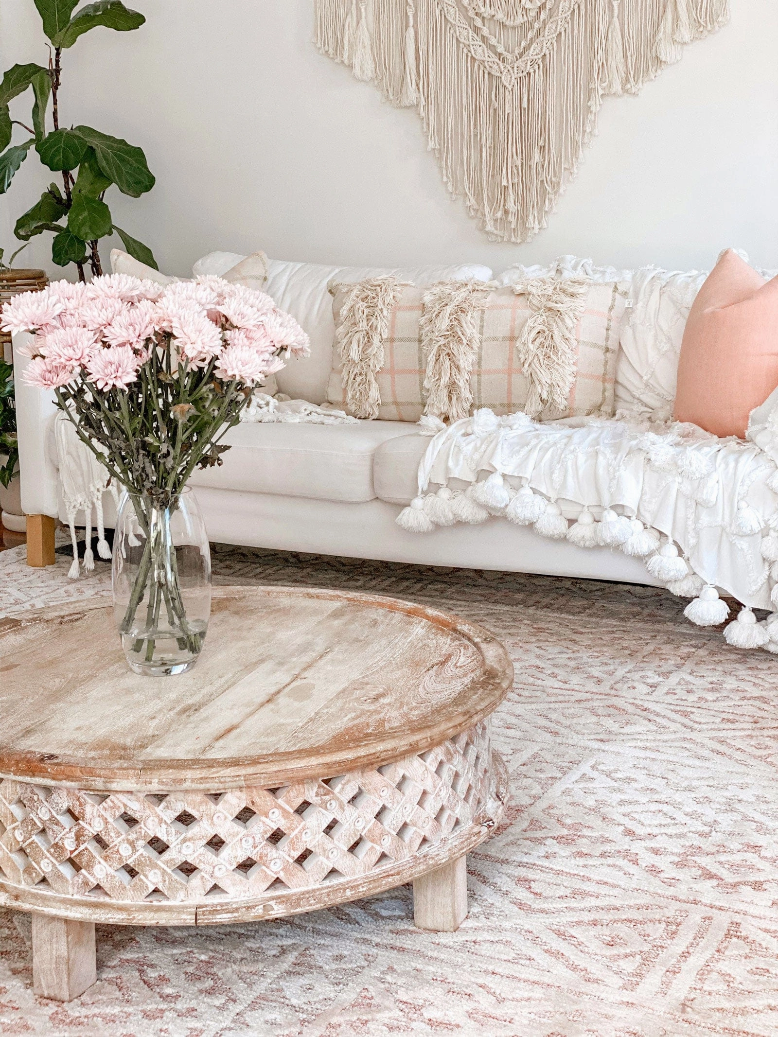 Bobbie Peach and Ivory Textured Tribal Rug