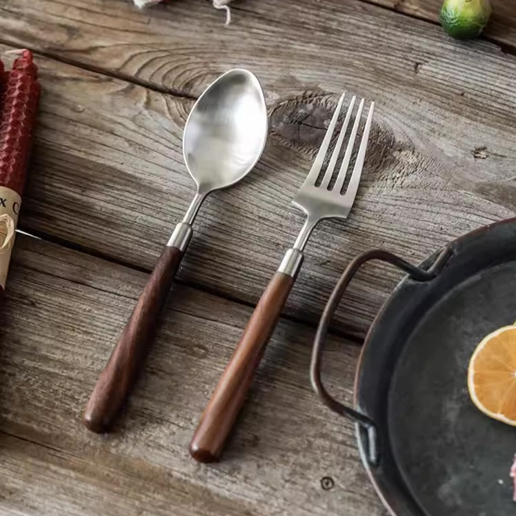 Brushed Stainless Steel Steak Knife Cutlery Set with Wooden Handles