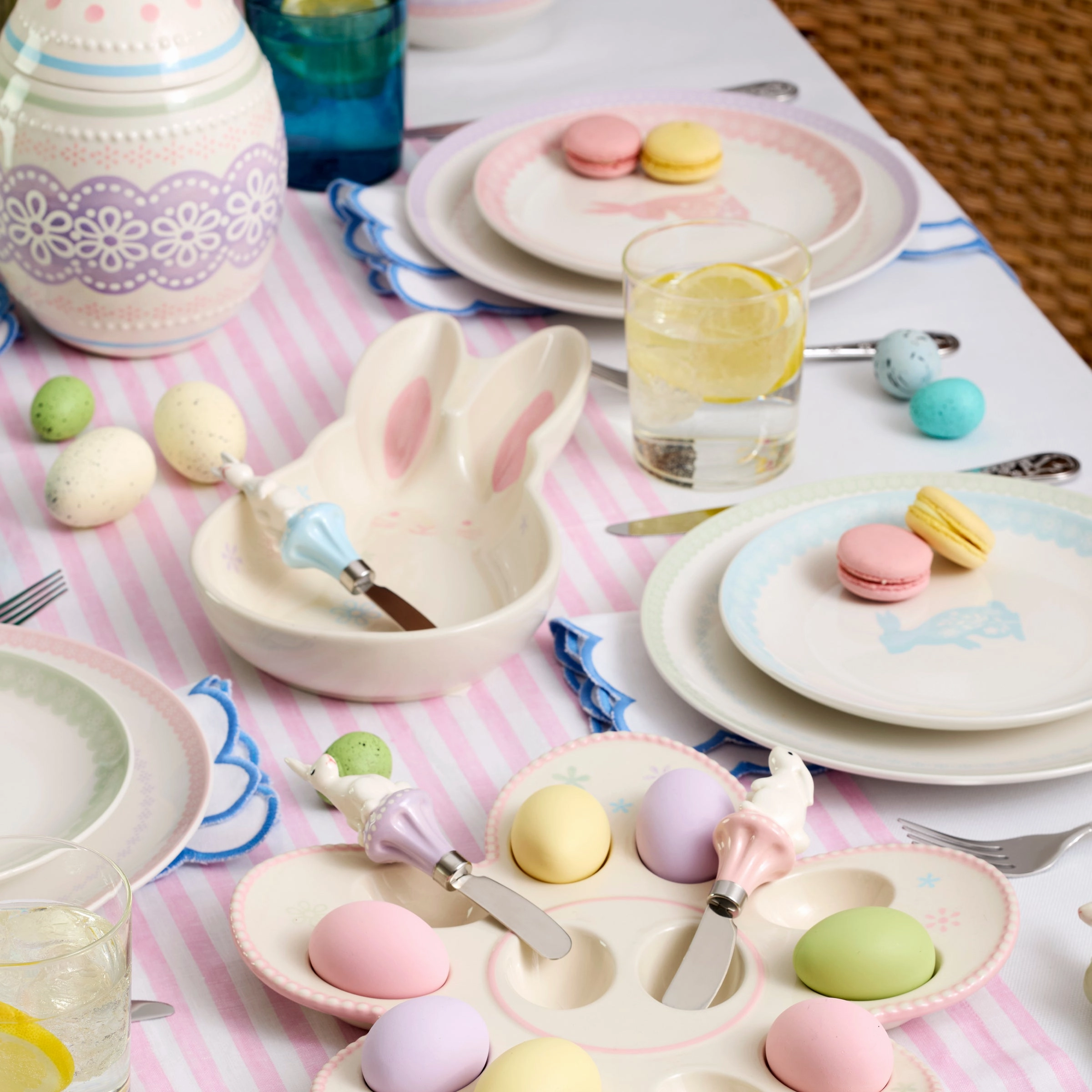 Bunny Hop Accent Plates - Set of 4