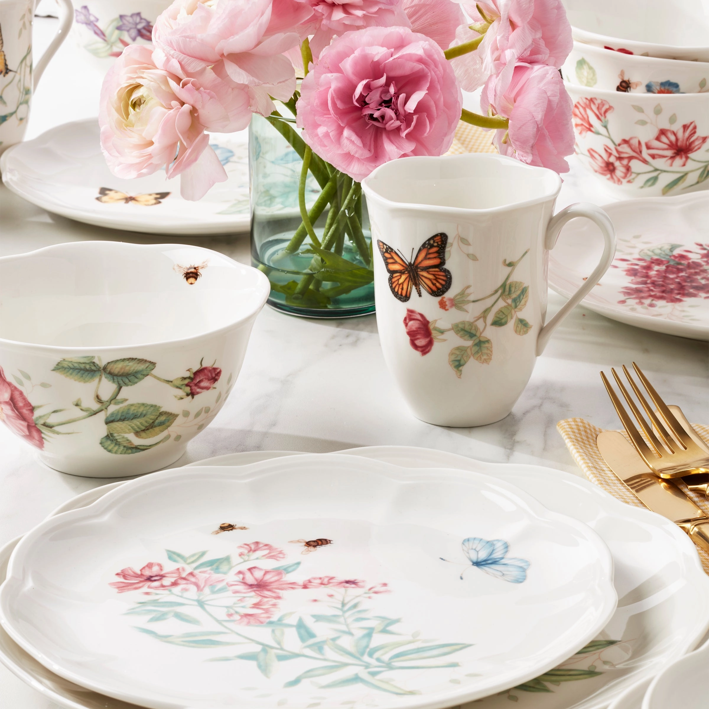 Butterfly Meadow 24-Piece Dinnerware Set