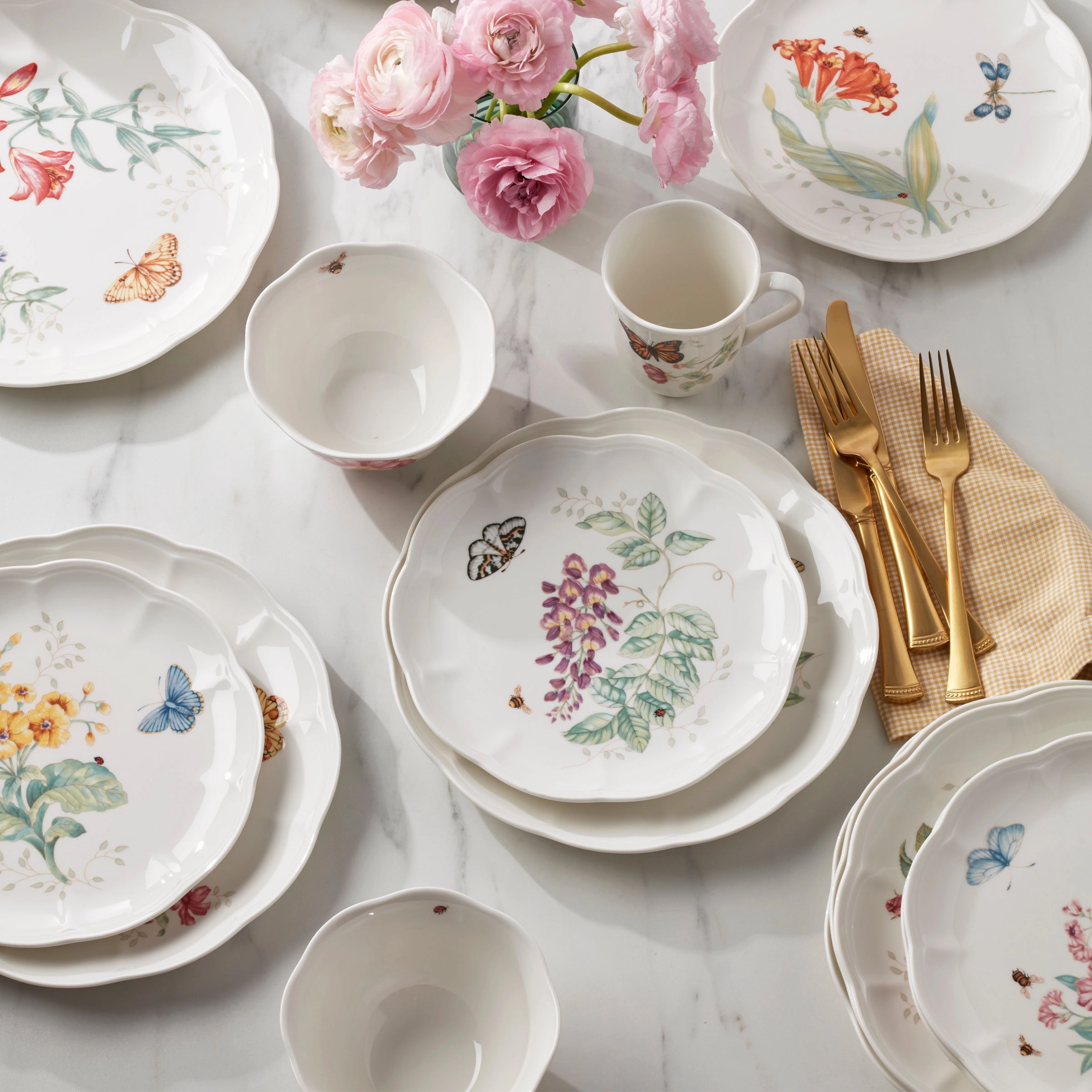 Butterfly Meadow 24-Piece Dinnerware Set