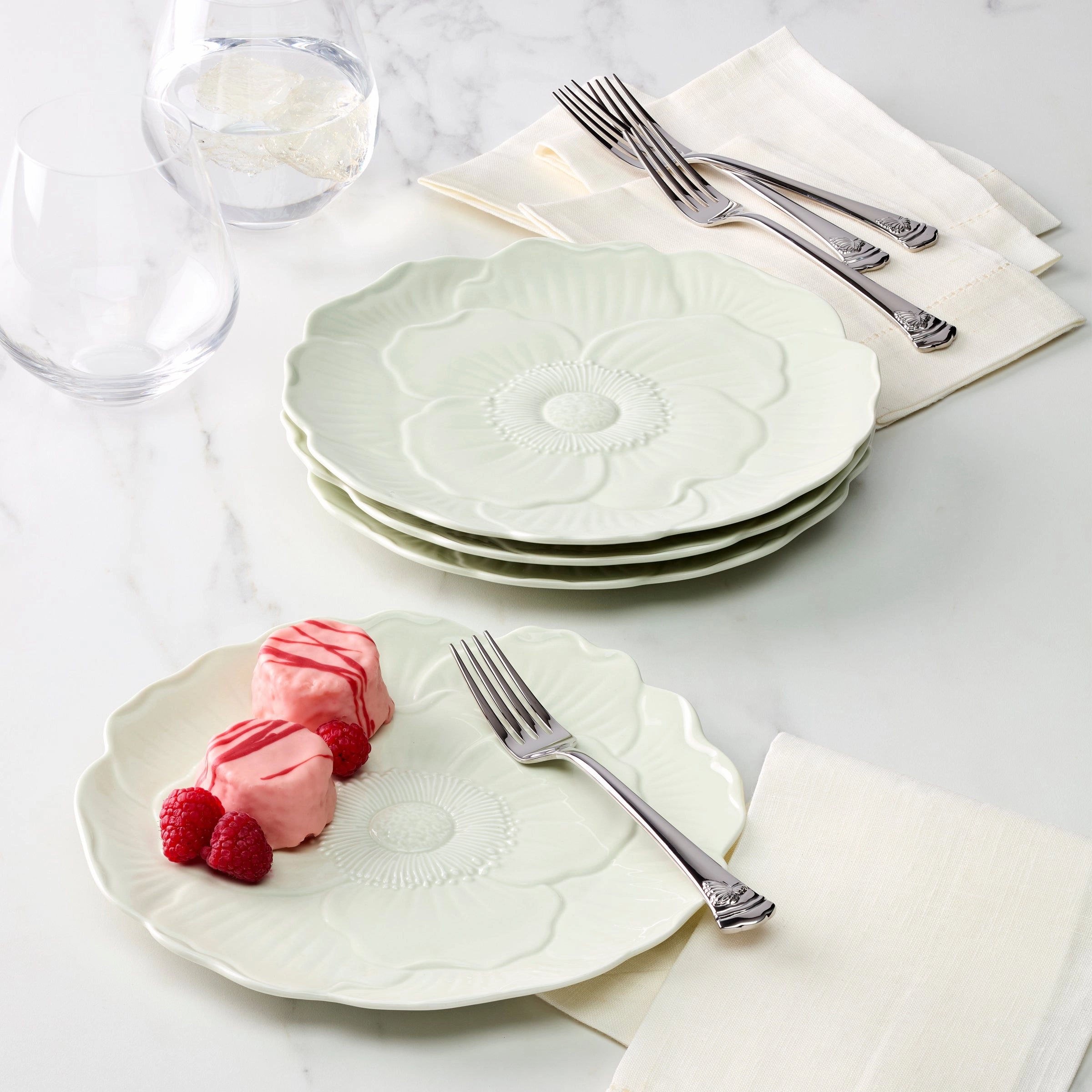 Butterfly Meadow Floral Green Accent Plates - Set of 4