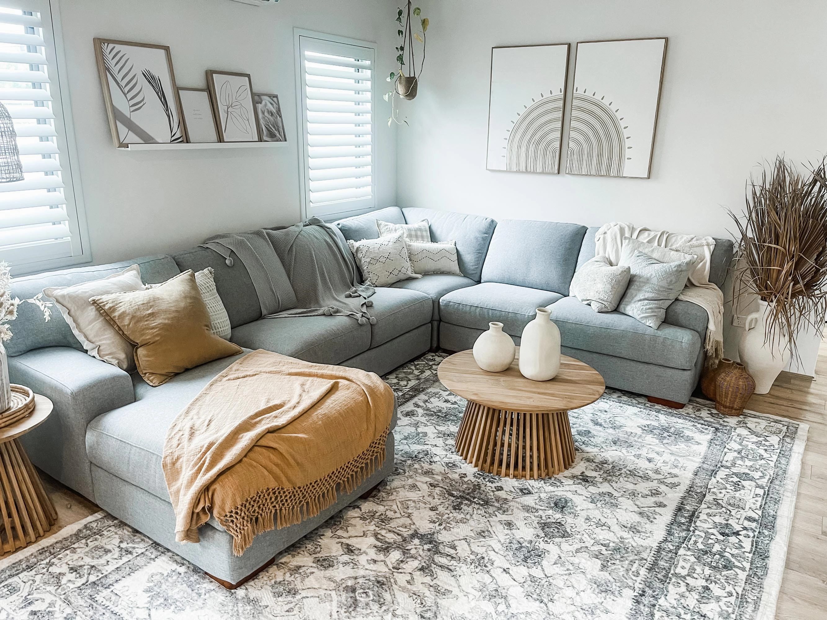 Calliope Grey and Ivory Distressed Washable Rug *NO RETURNS UNLESS FAULTY