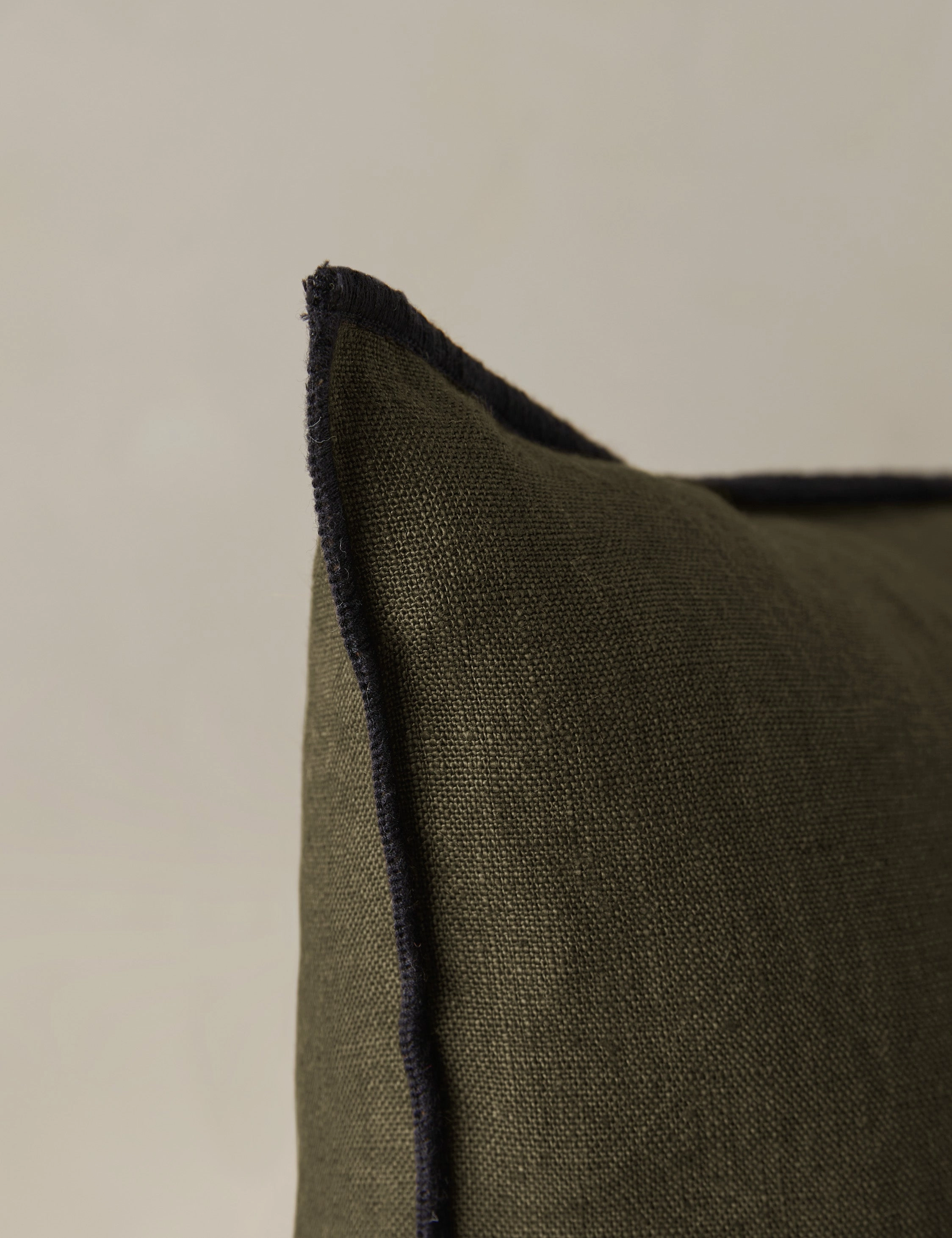 Carys Contrast Linen Pillow