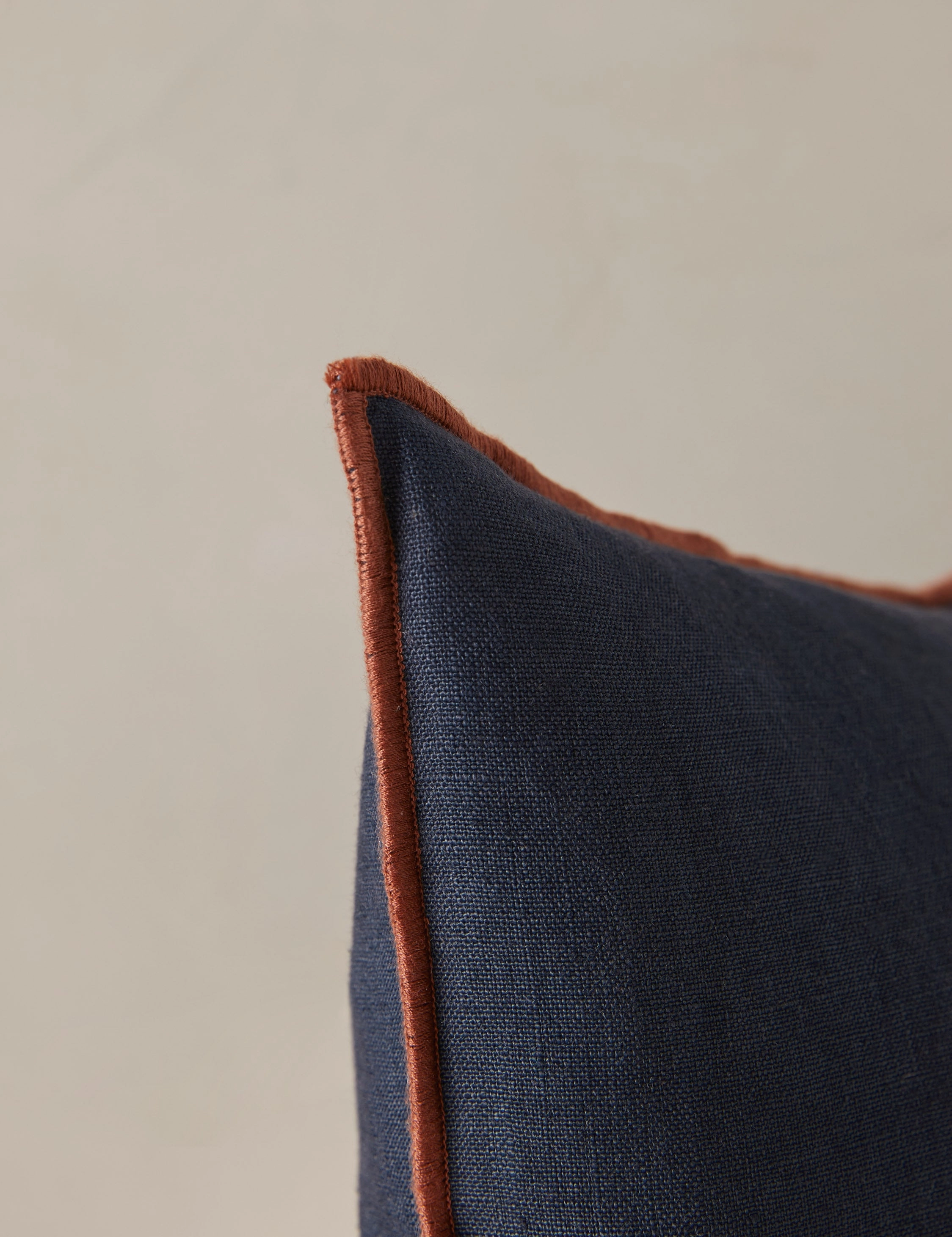 Carys Contrast Linen Pillow