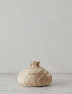 Catrin Vasehome decor ,wall decor 