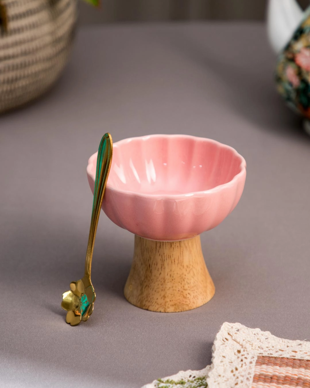 Ceramic   Wood Dessert Bowl - Pink
