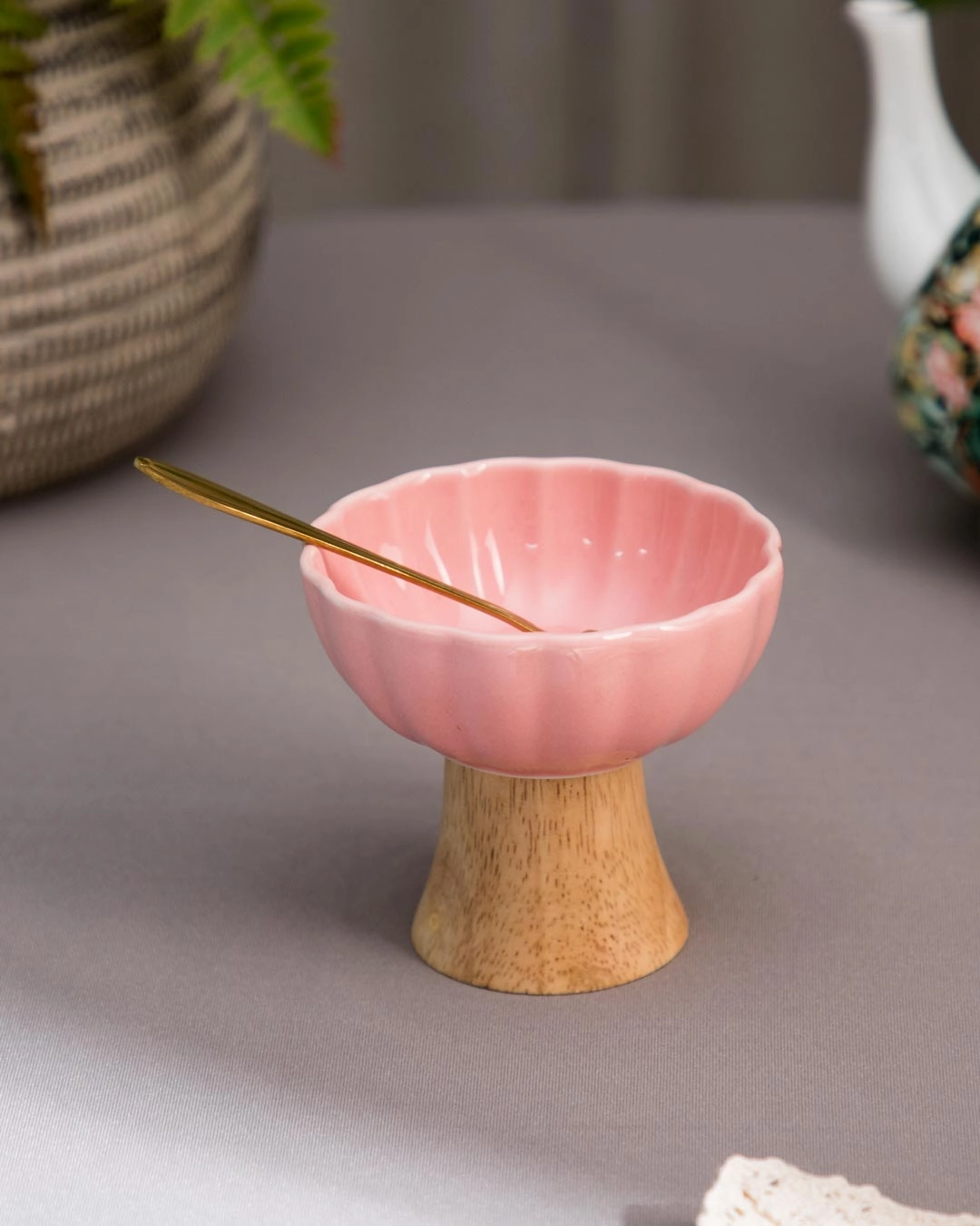 Ceramic   Wood Dessert Bowl - Pink