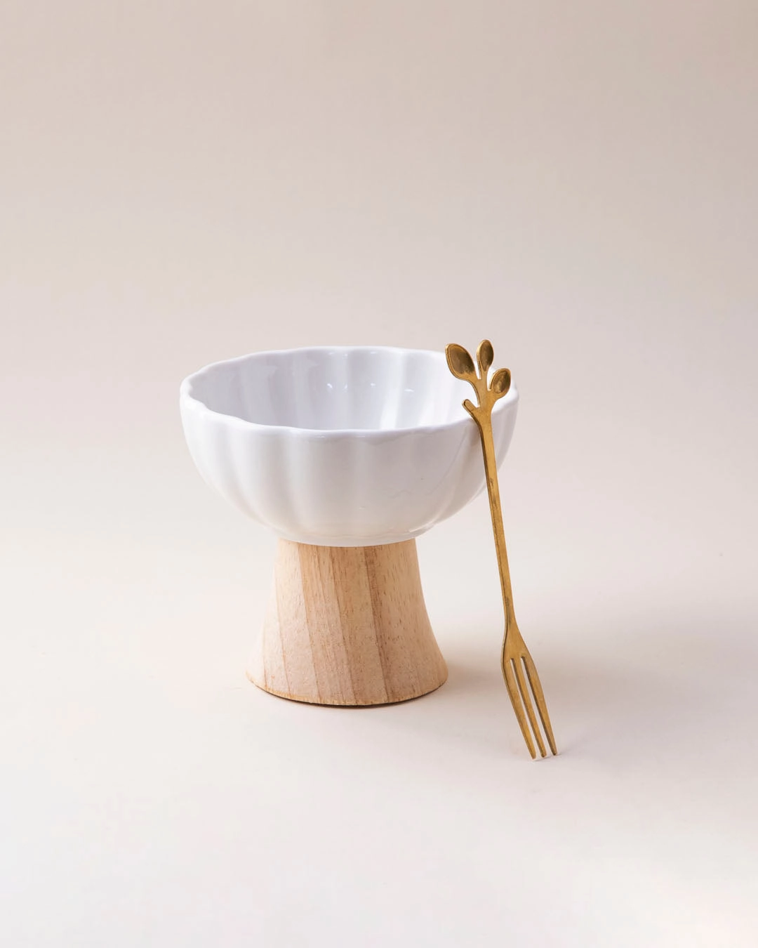 Ceramic   Wood Dessert Bowl - White