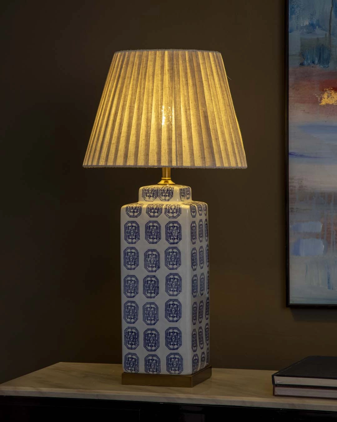 Cerulean Elegance Ceramic Table Lamp