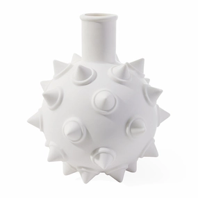 Charade Studded Bud Vasenordic minimalist vase