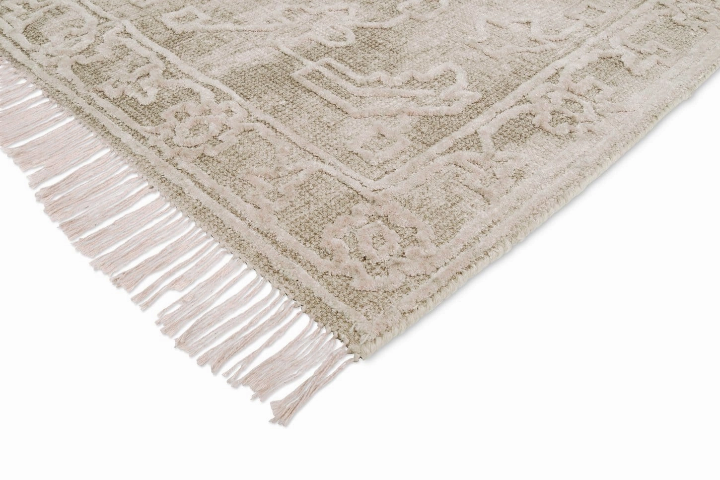 Charla Beige Distressed Rug *NO RETURNS UNLESS FAULTY