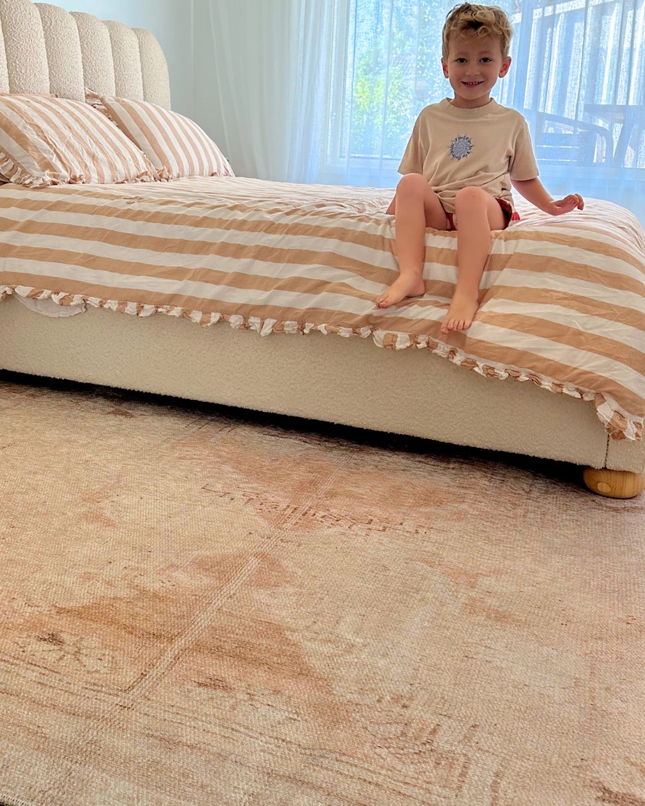 Charlize Cream and Peach Medallion Washable Rug