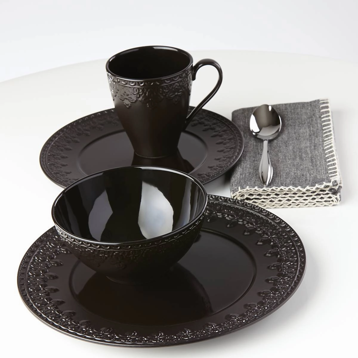Chelse Muse Fleur Black All-Purpose Bowls - Set of 4