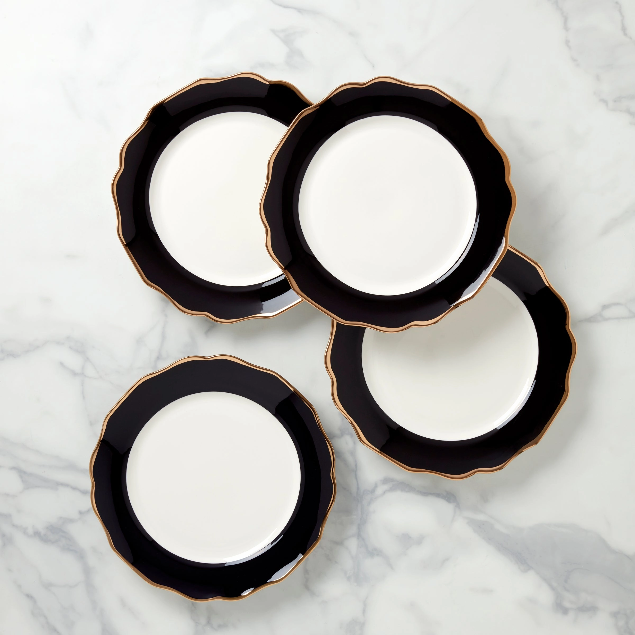 Contempo Luxe Black Dinner Plates - Set of 4modern kitchen decor ,kitchen dinner set ,dinnerware 