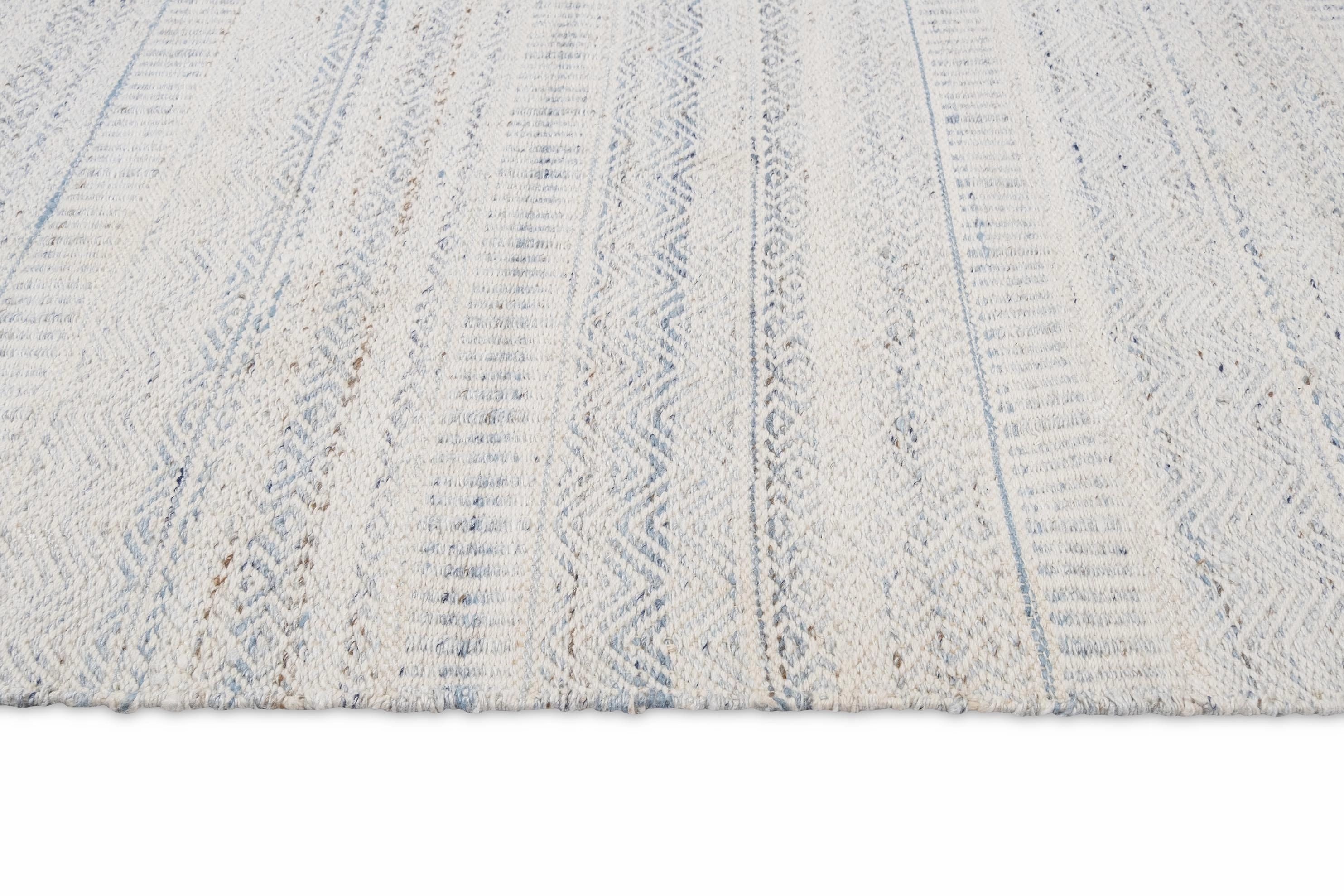 Daisy Cream and Blue Indoor Outdoor PET Rug