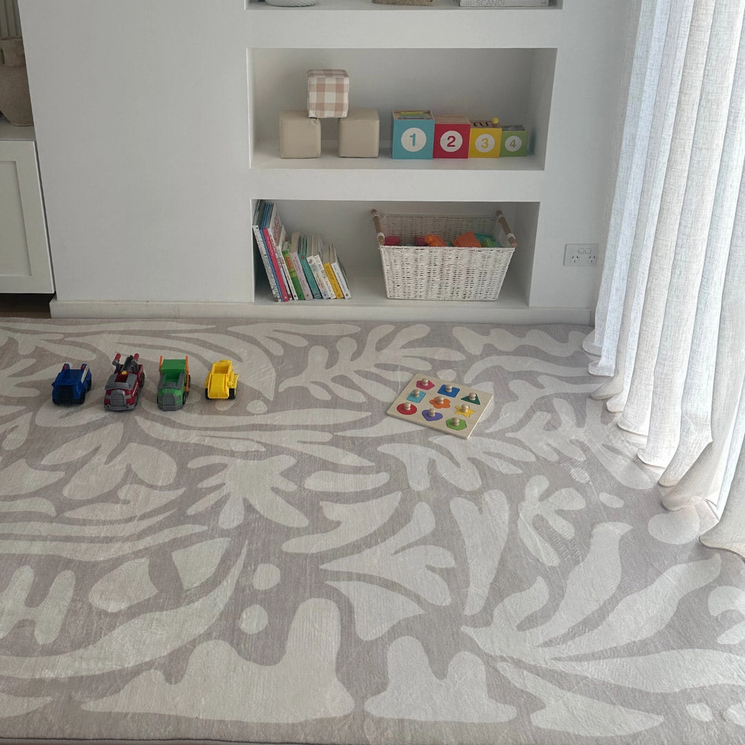 Didi Grey Cream Leaves Rollie Pollie Playmat