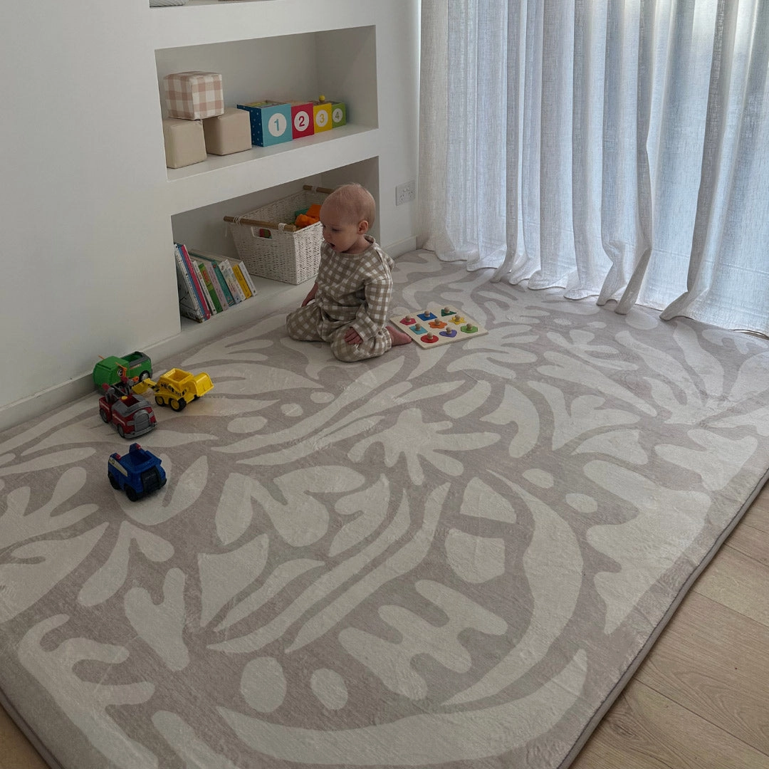 Didi Grey Cream Leaves Rollie Pollie Playmat