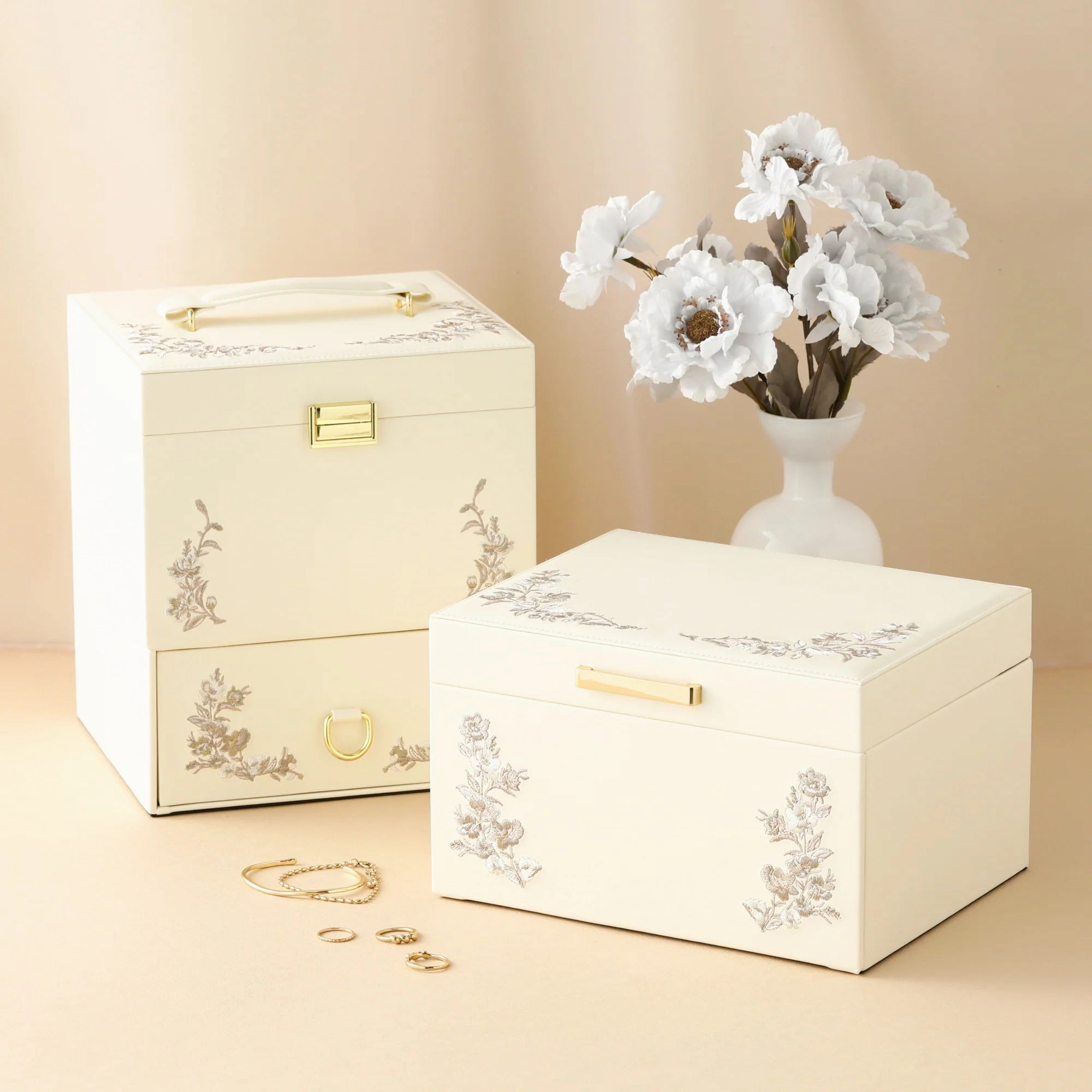 Embroidery Flower  Jewelry Box Beige