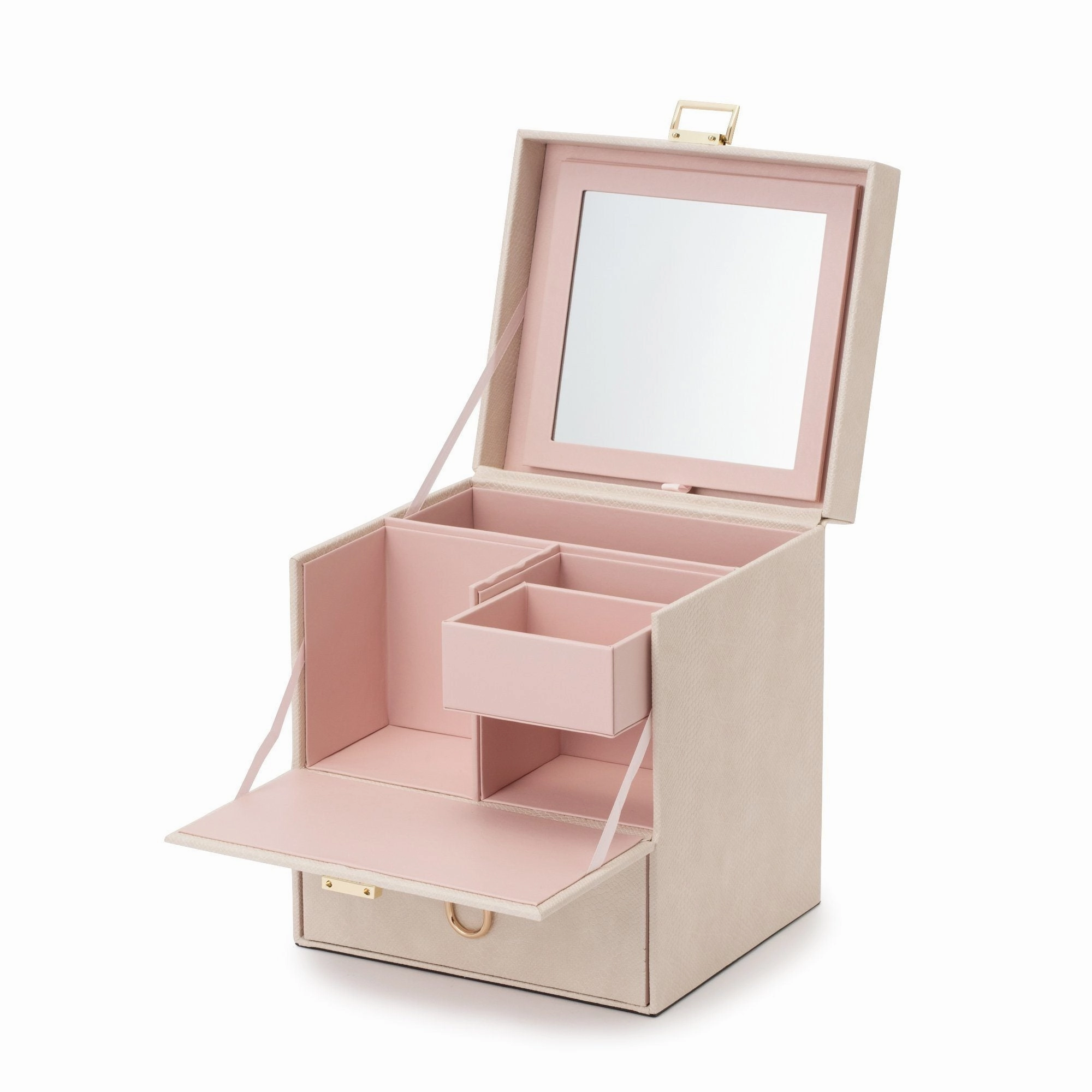 Flavia Cosmetic Box Iv