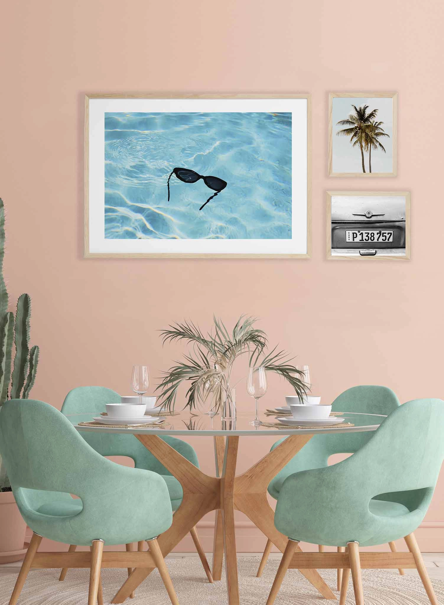 Floating Shades, Poster