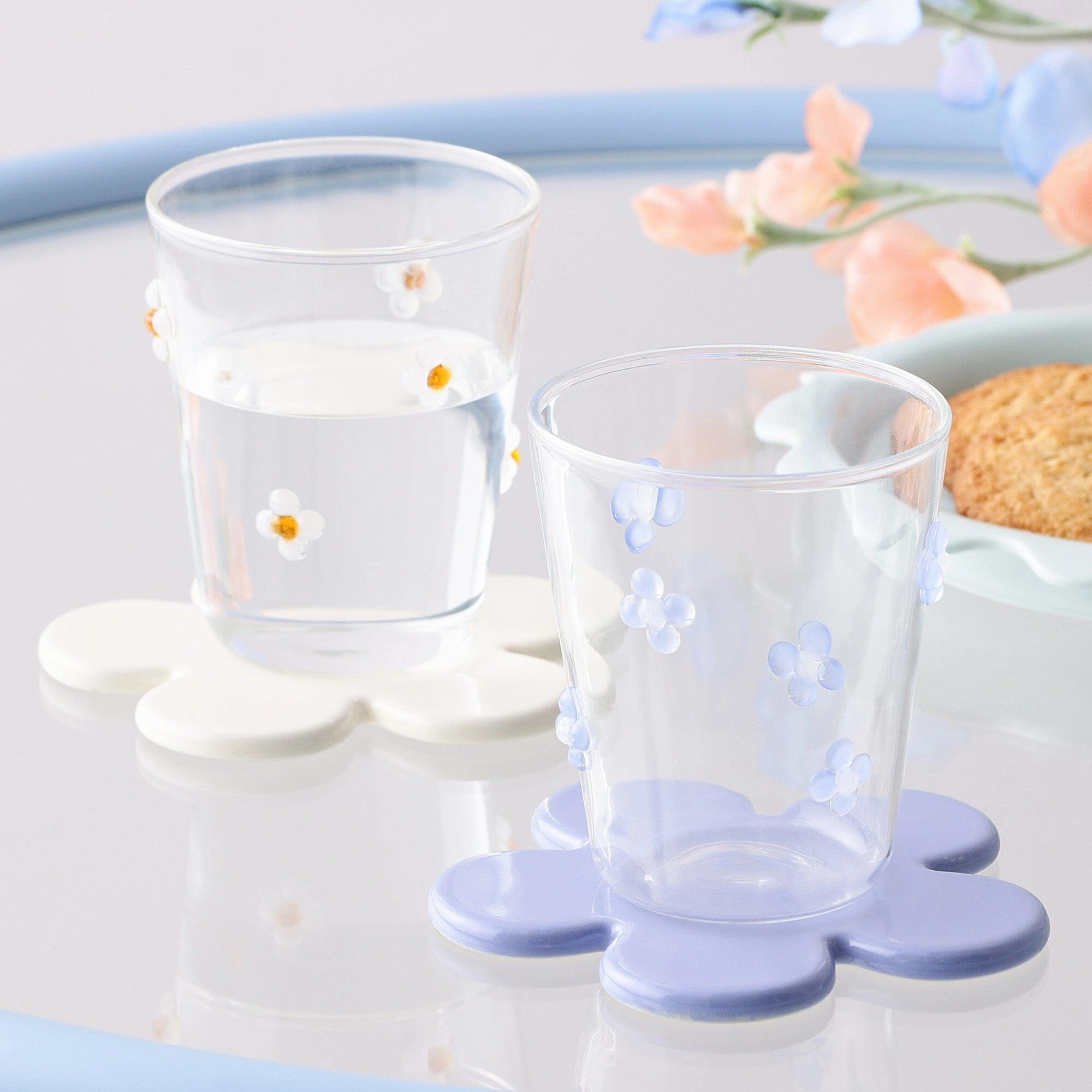 Flower Glass Tumbler Green