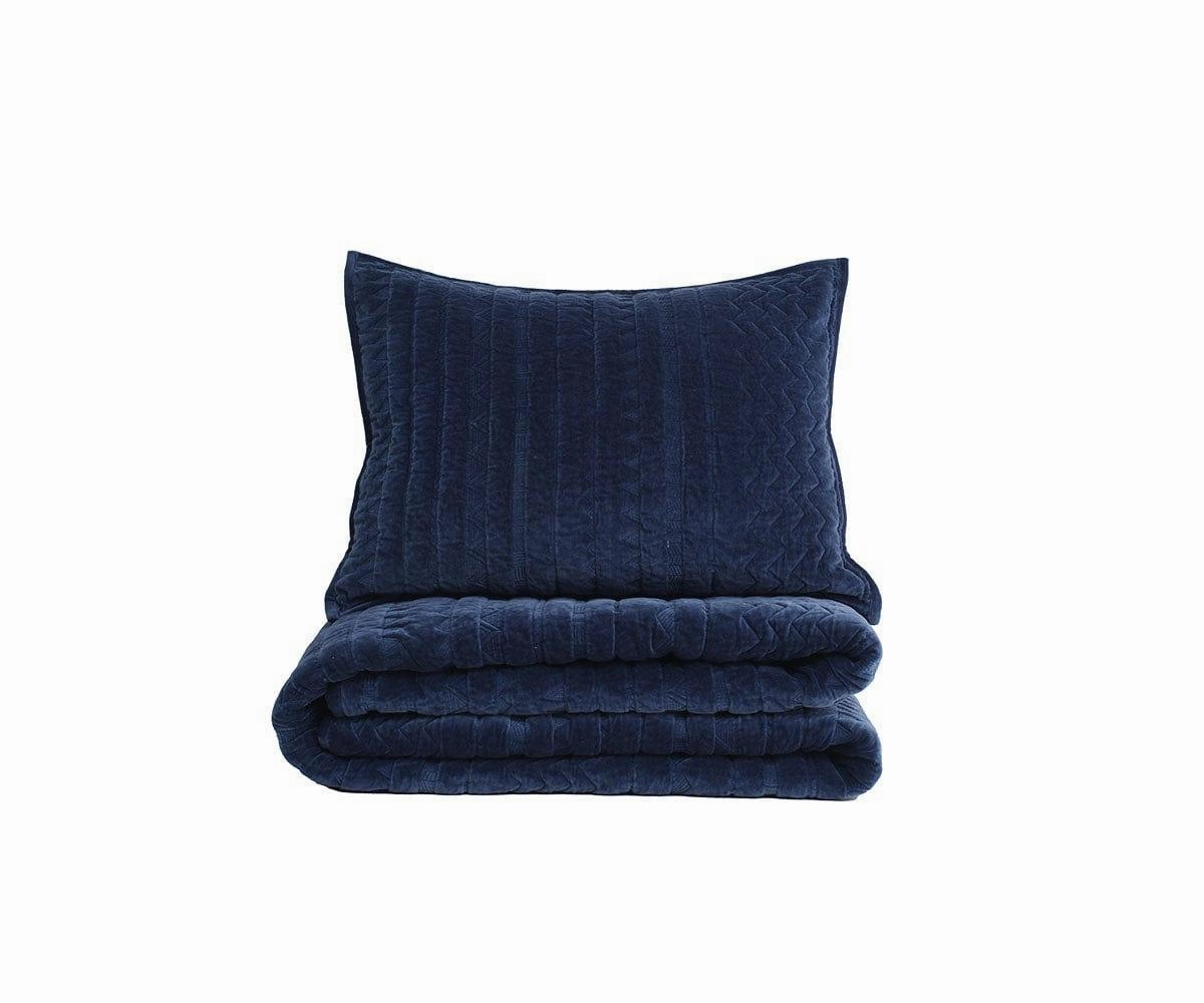 Geometric Velvet Quilt   Sham Setbedding sets ,throw blankets 