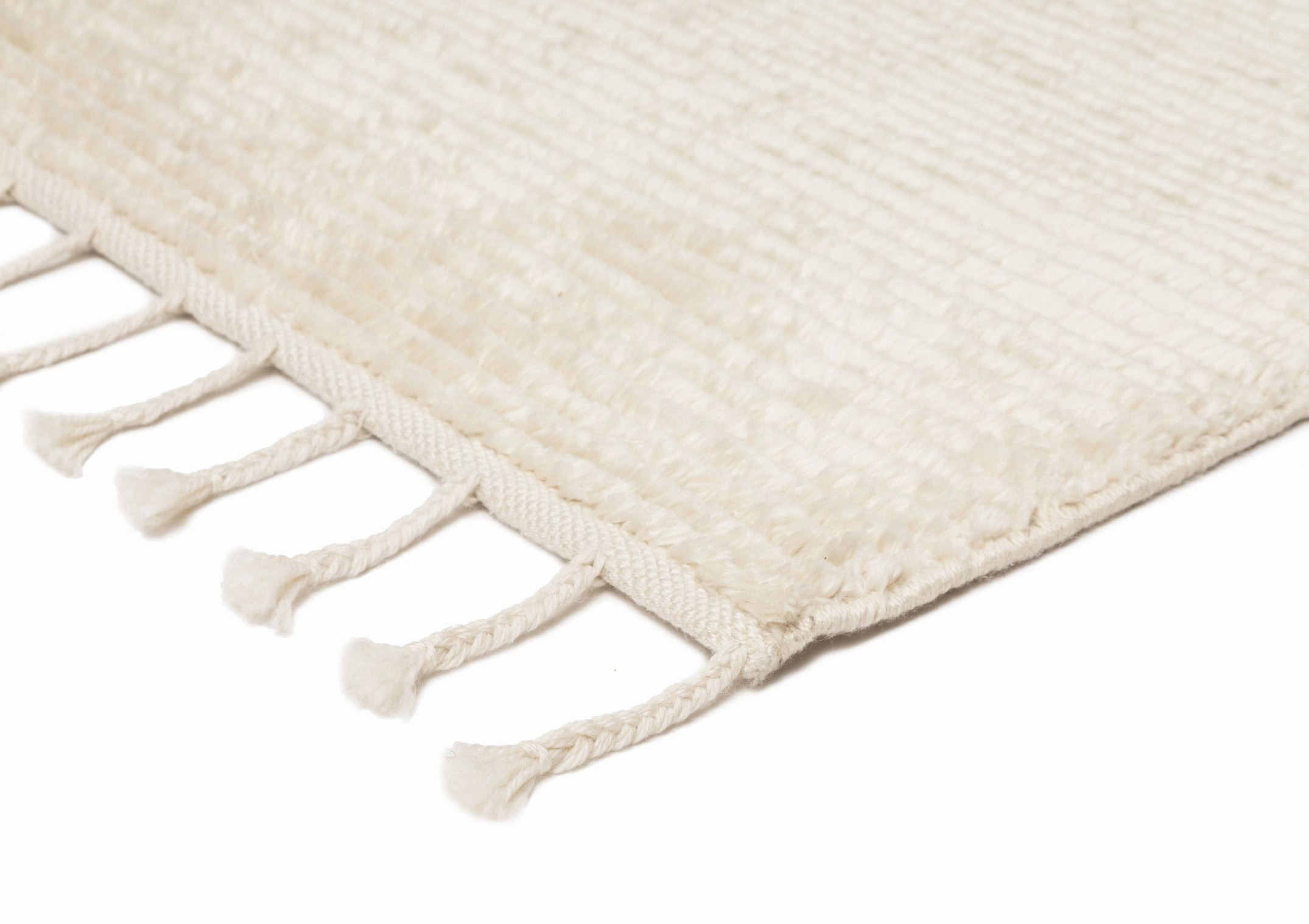 Ginta Luxe Ivory PET Cut Pile Rug *NO RETURNS UNLESS FAULTY