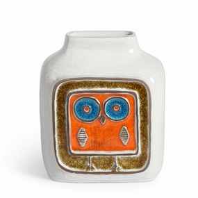 Glass Menagerie Owl Vasenordic minimalist vase