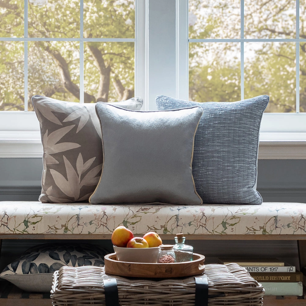 Glaze Cushion Mistbedding sets ,throw blankets 