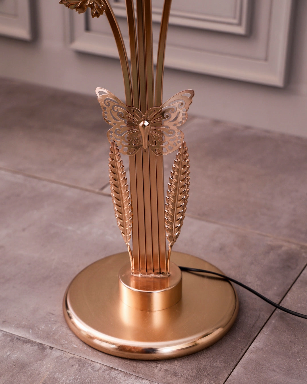 Glowing Petals Floor Lamp